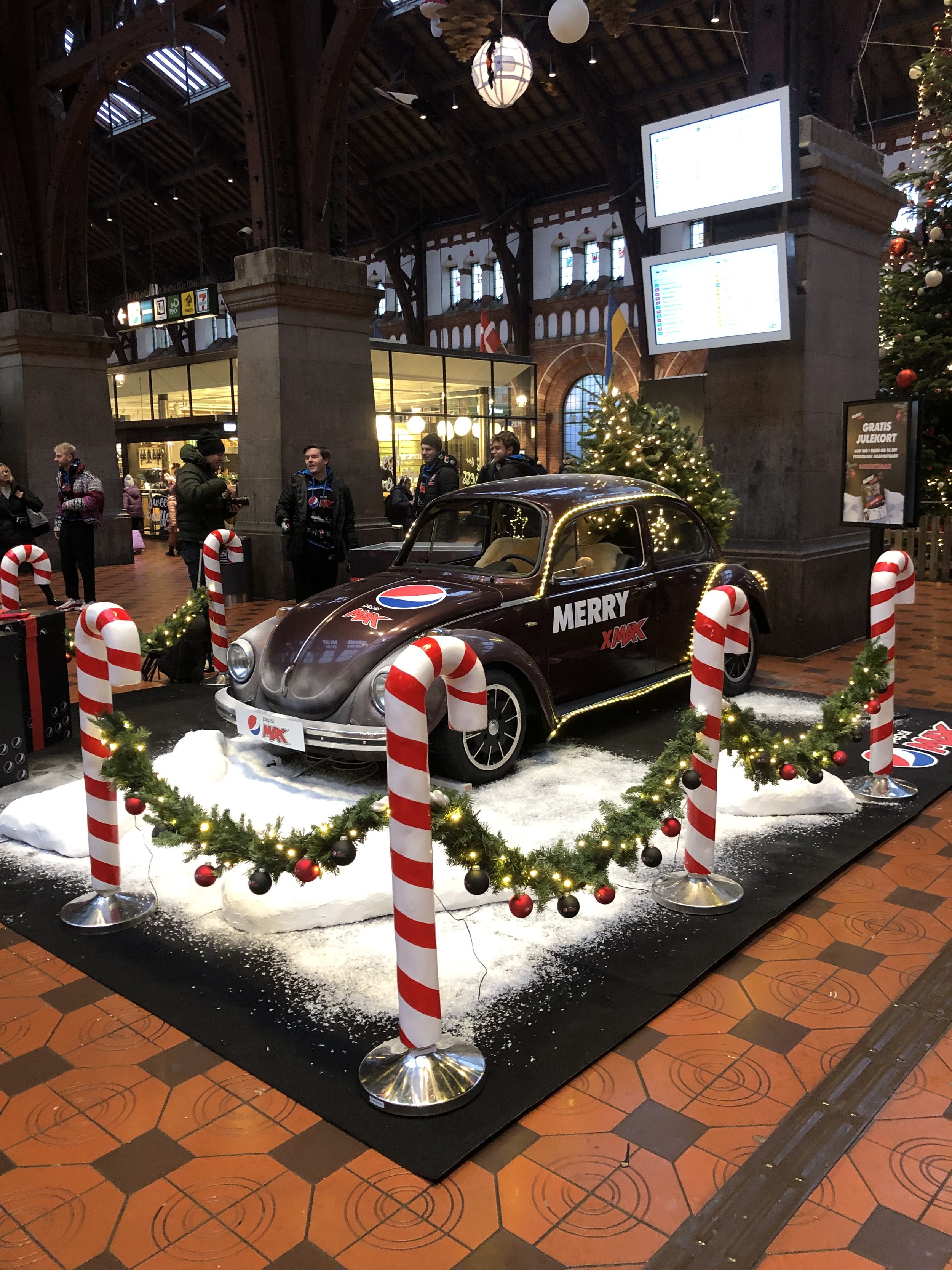 Pepsi Max, Christmas campaign decoration
