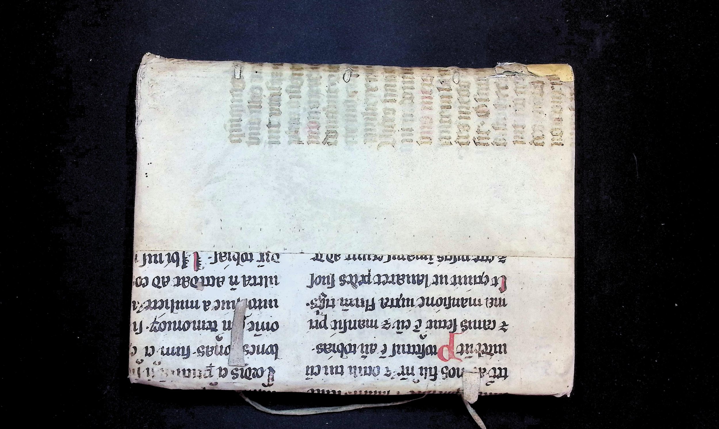 Diego Nisseno, Quaresimale del Nisseno (1636) It was common practice to bind books with leftover paper from other projects. This cover of this text is composed of two different manuscripts: one with portions of Tobias 6; the other from a miss