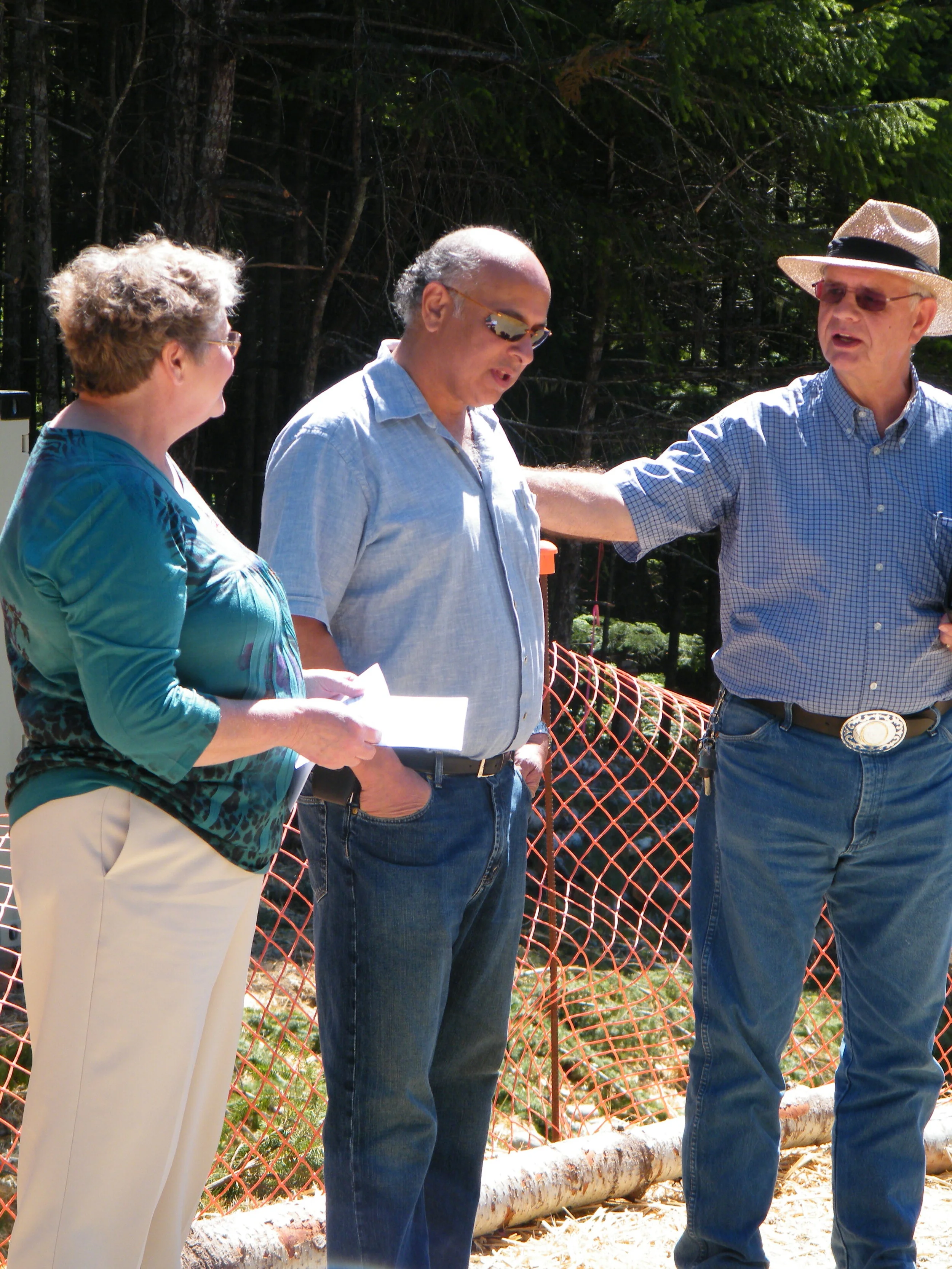 CVRD Director Gerry Giles, NDP opposition leader John Horgan and CVRD Director Jack Peake.