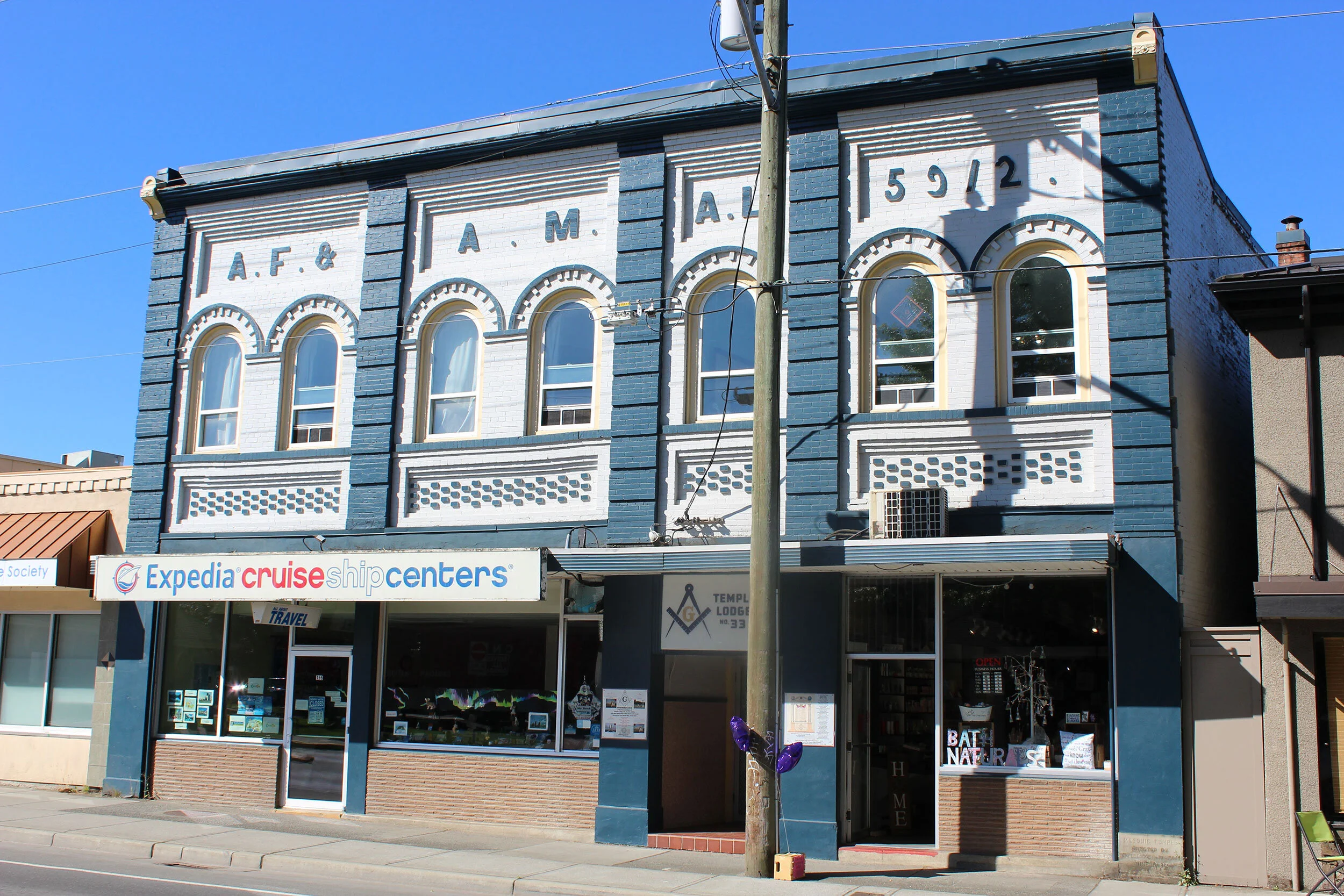 Masonic Temple 33 Canada Avenue, has a great website which gives the  history of the Duncan Lodge and most of its members over the past 108  years. But the only reference to M. Winter Cook, former Grand Master,  doesn't mention his having been murde…