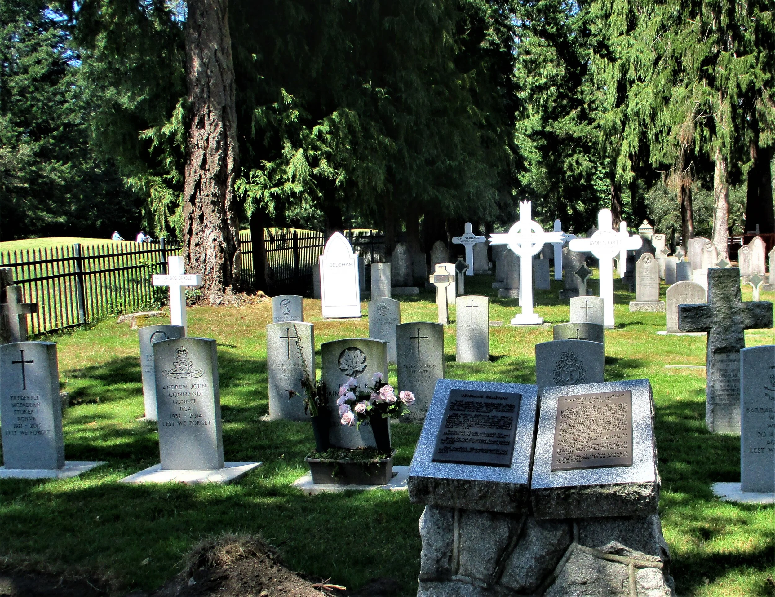 Lieut. Anthony J.L. Farrar takes his final rest in ‘God’s Acre.’ Established in 1868, it’s one of only two cemeteries owned operated by Veterans Affairs Canada and is a designated National Historic Site. —Royal Canadian Signals Corps photo. (RCSigs.ca)