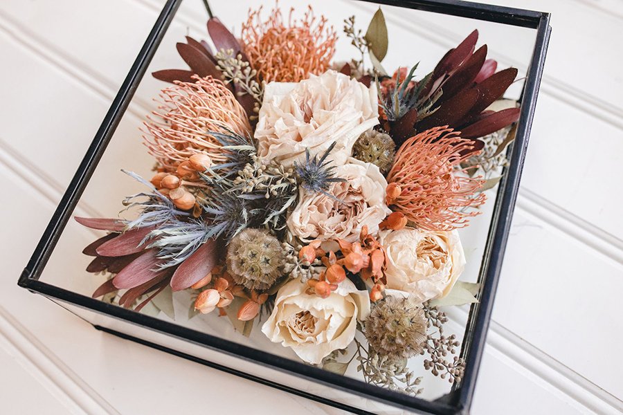 Equipments - Decorative Boxed Dried Preserved Flowers