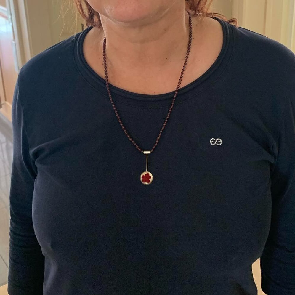 Love it when I see people wearing my jewellery! This was a custom version of t-bar M pendant (M for #macrophage don&rsquo;t you know!), using garnet and dark red felt. A special present for a milestone birthday (I love #garnet don&rsquo;t you?:). The