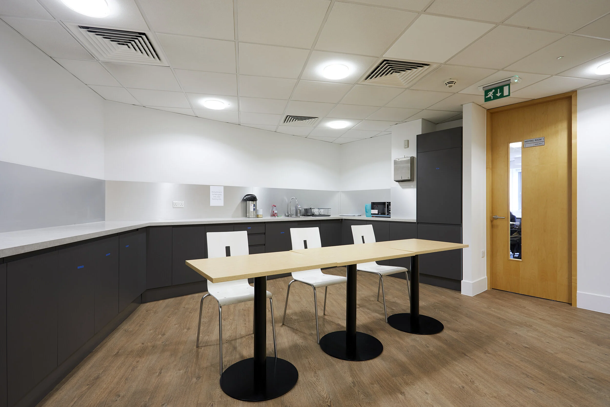 WEB SG132_190516_RefugeeCouncil_044.jpg