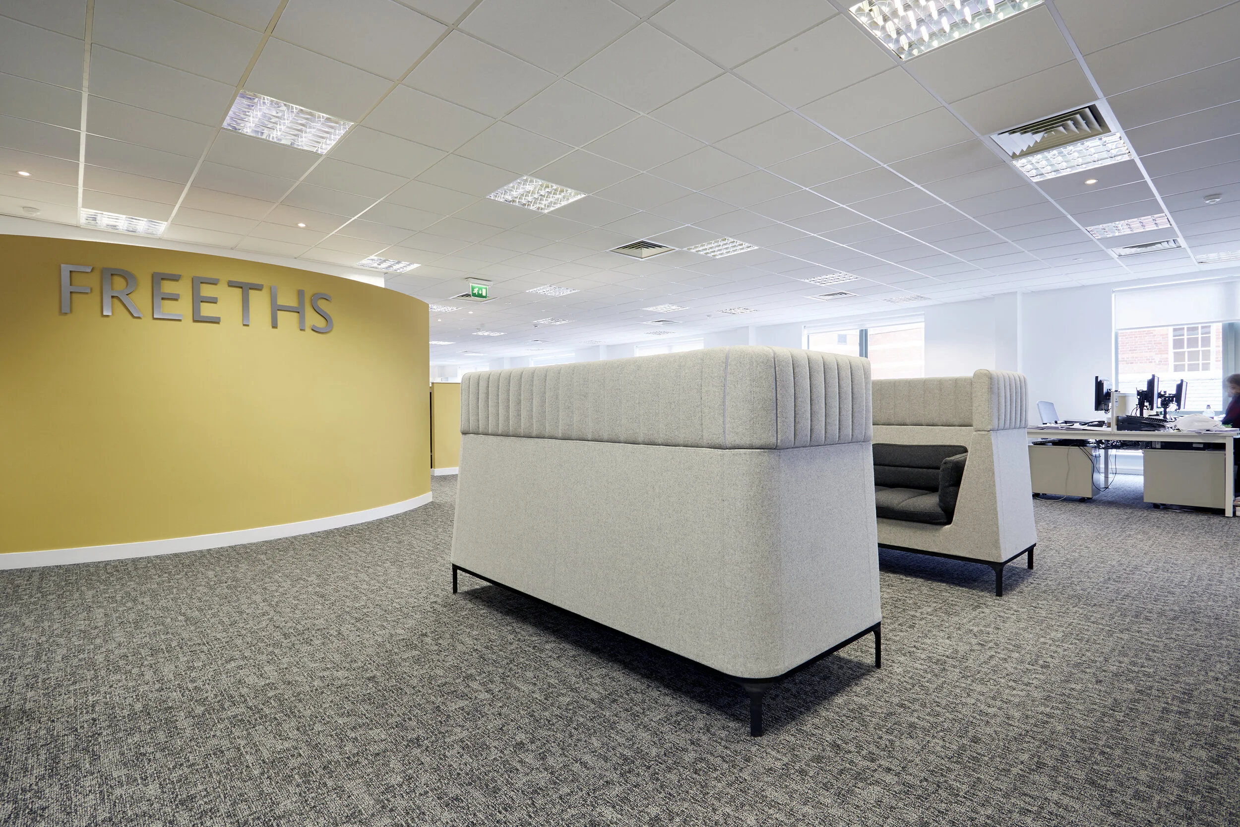 web SG112_FreethsNot_039.jpg