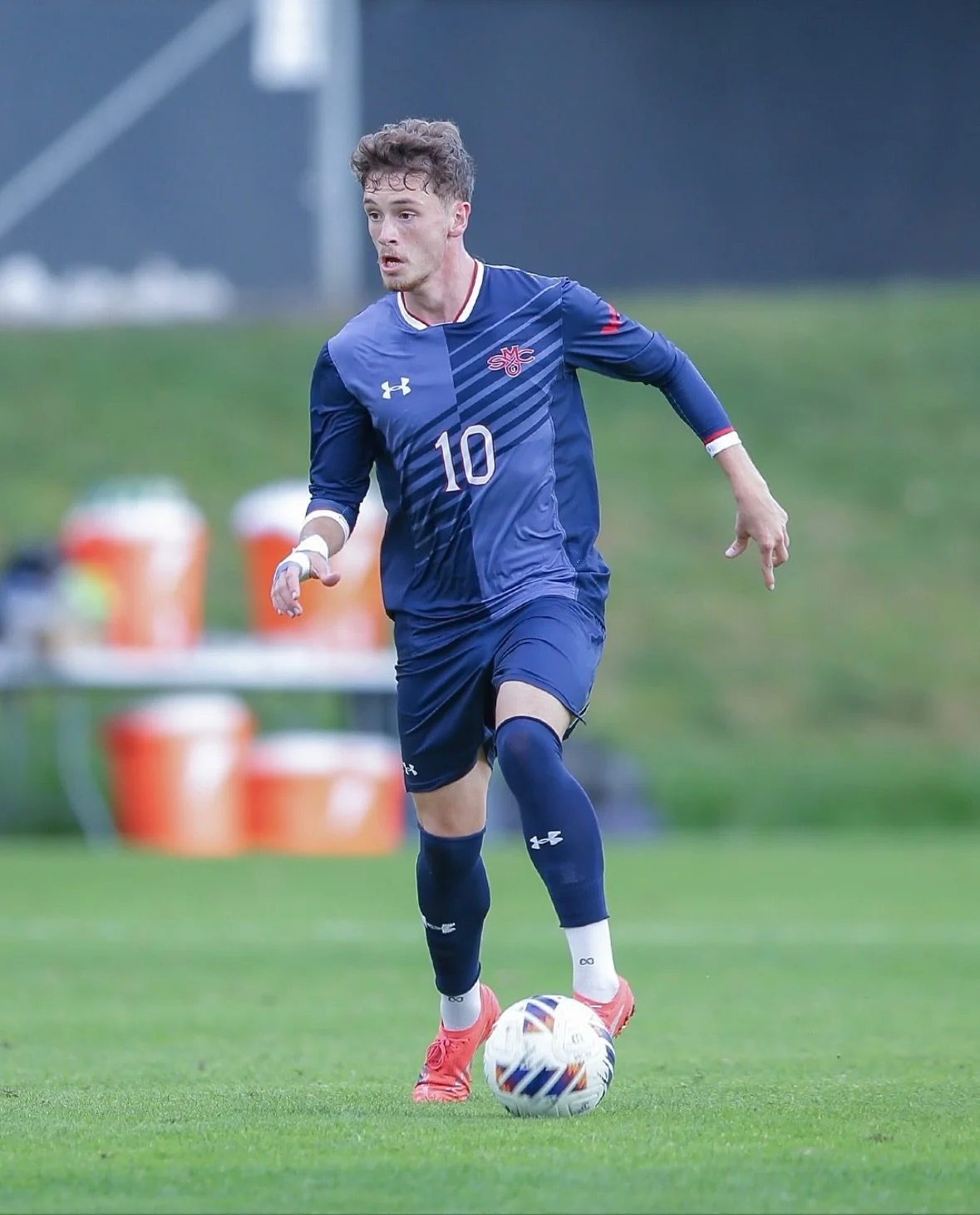 A few of our transfers enjoying the fall at their D1 programs 🤜🤛