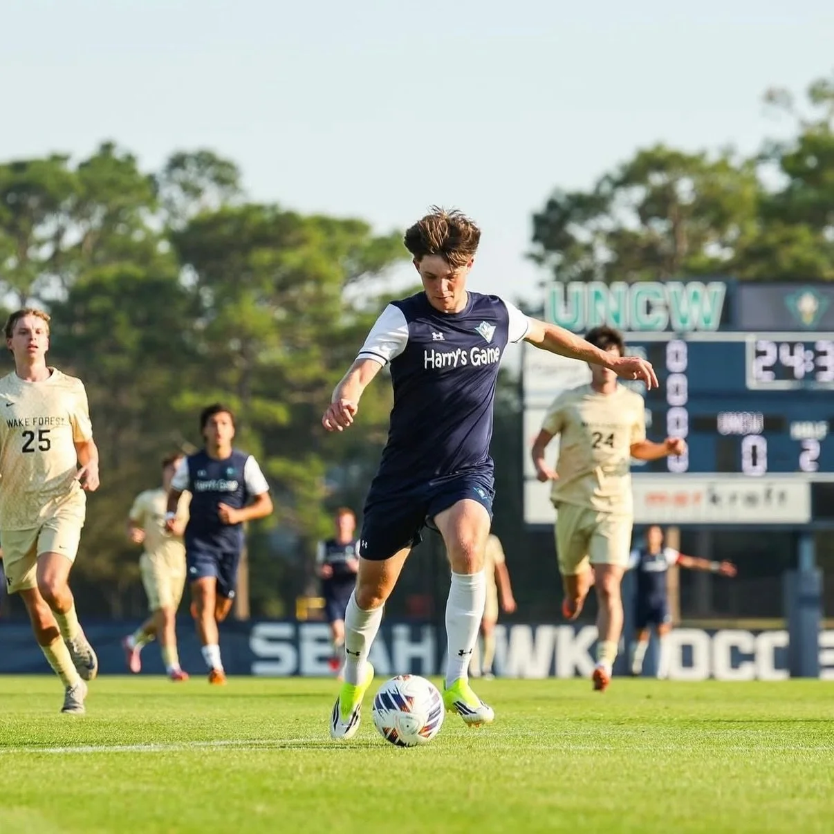 You&rsquo;ll always remember your first ⚽️ ✅ 

Freshman @graydon.lewis1 goal vs Wake Forest