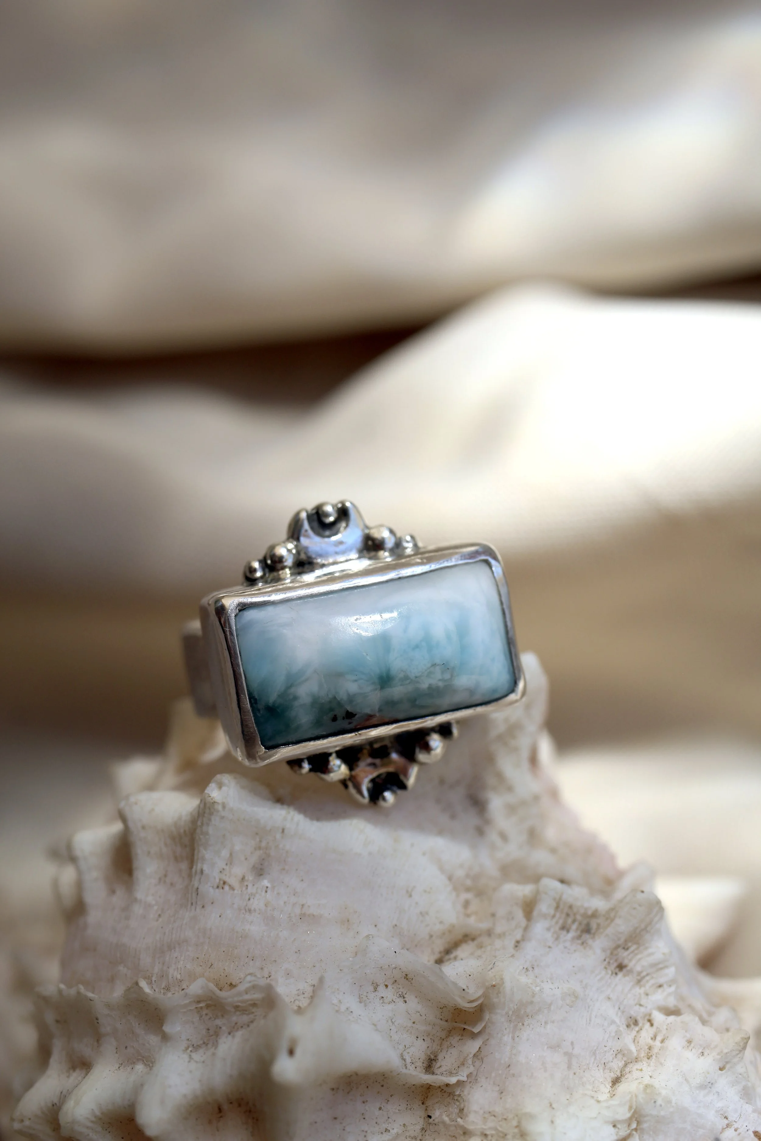 Larimar Luna Eclipse Ring - UK P / US 7.75