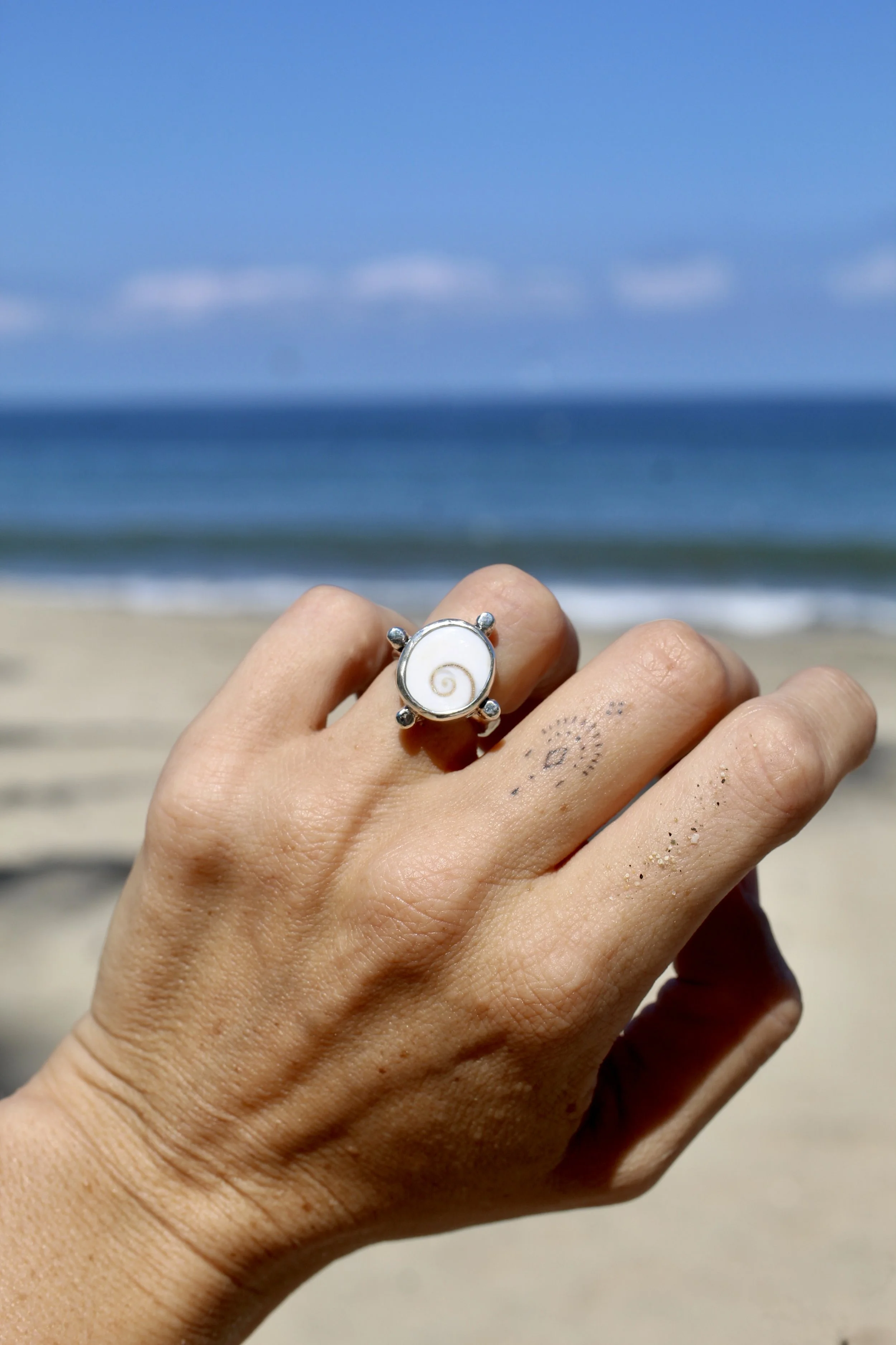 Shiva Shell Compass Ring