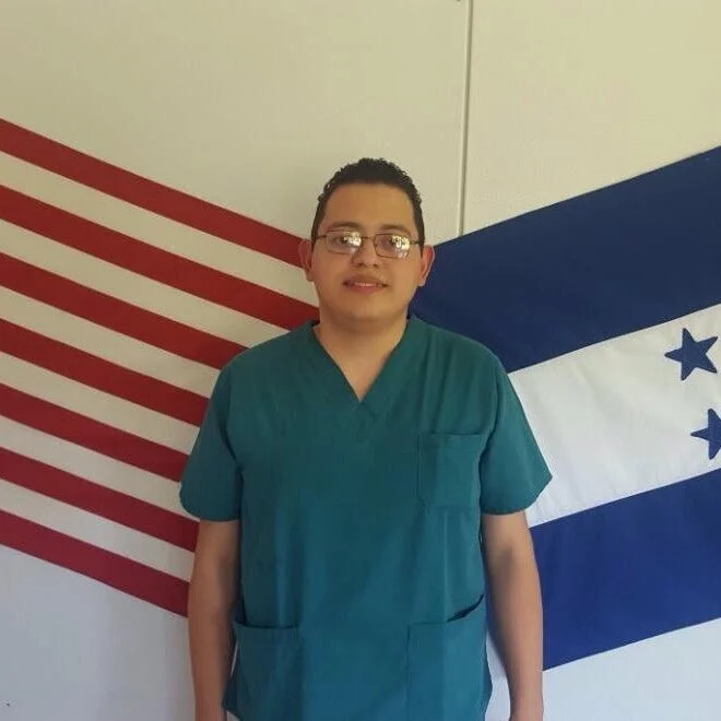Dr.+Luis+Contreras.jpg