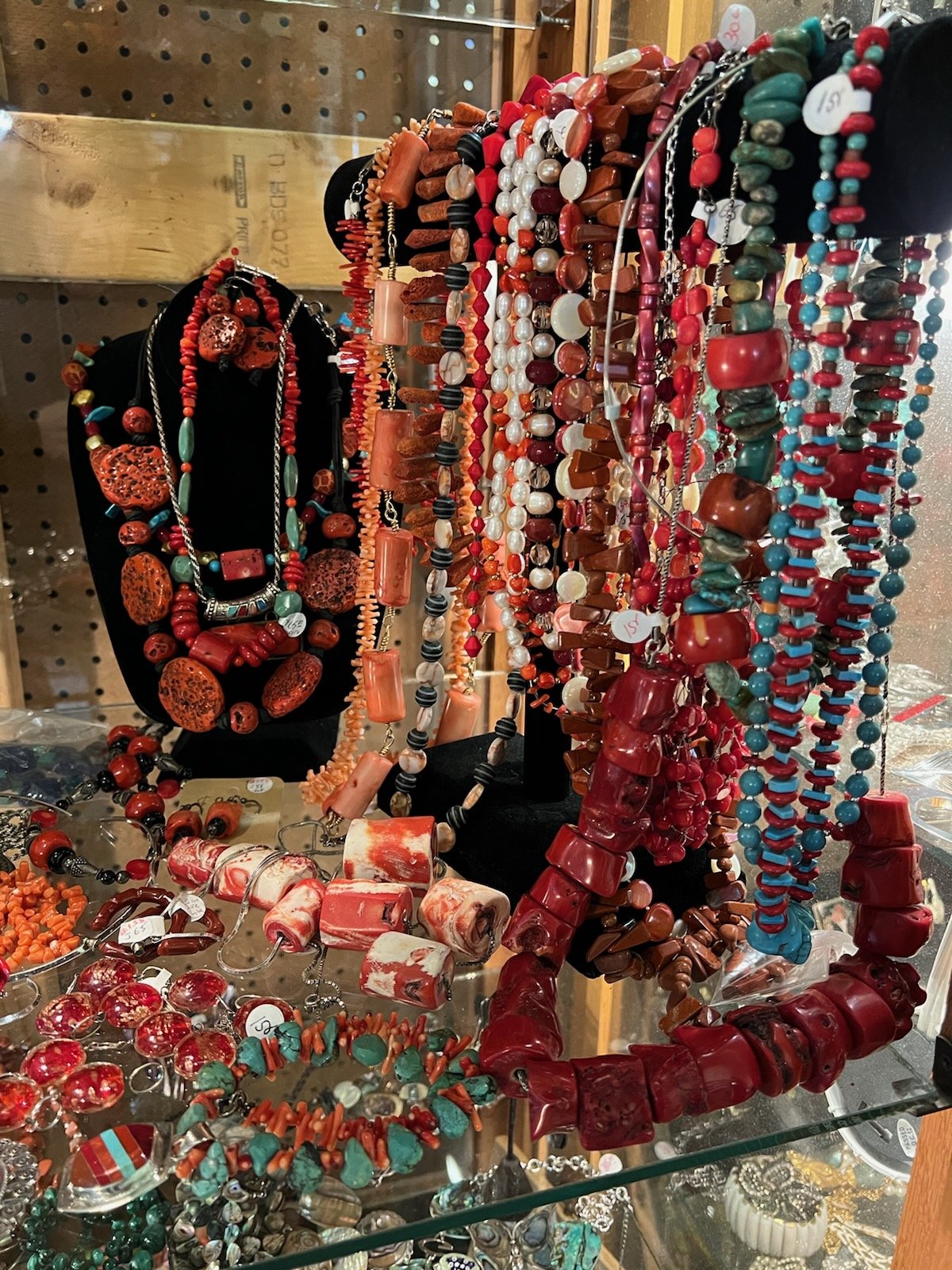 Colorful vintage jewelry for sale at Corner Cartel | Boerne, Texas | Women's fashion Valentine's Day gift ideas