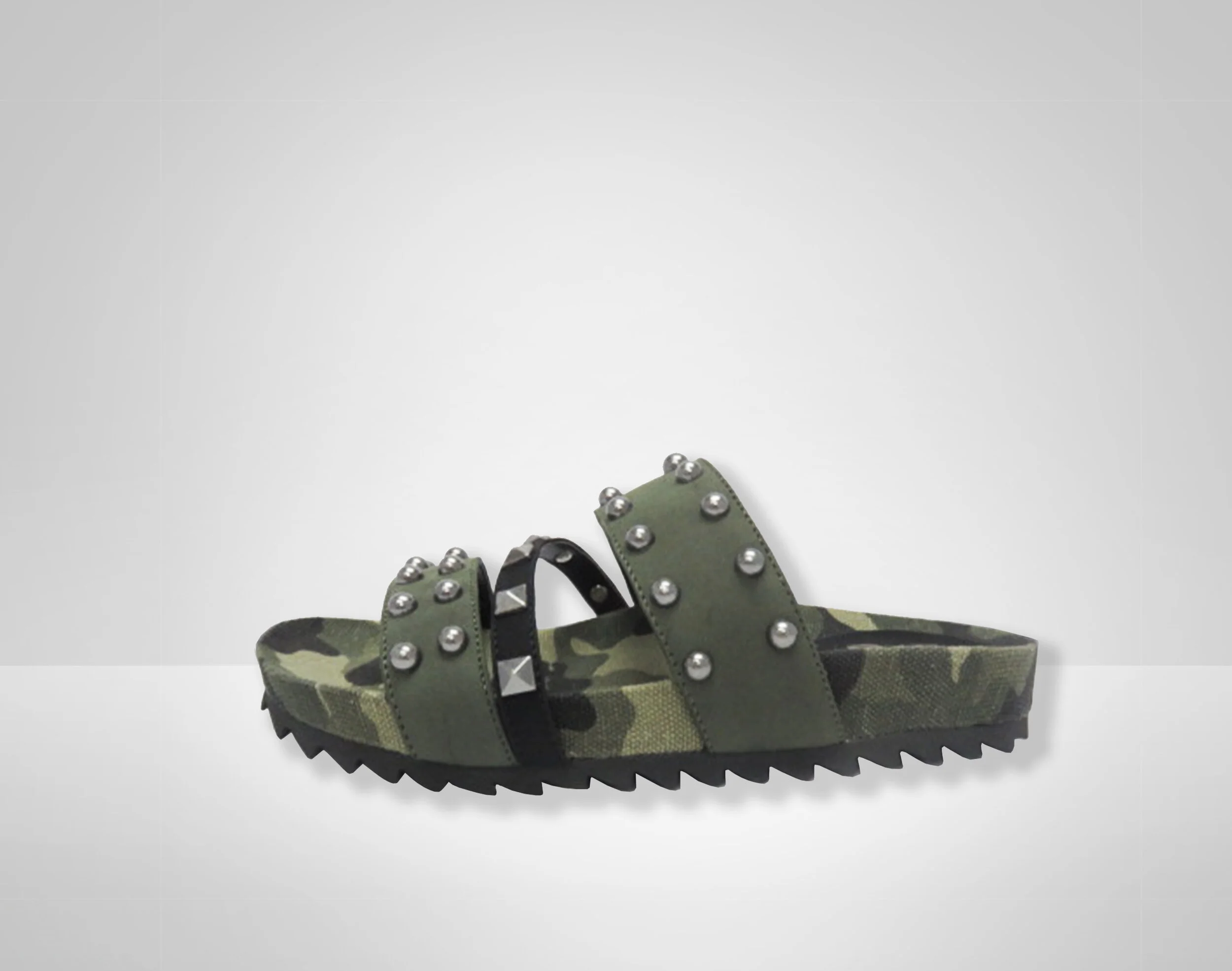 CAMO 4.jpg