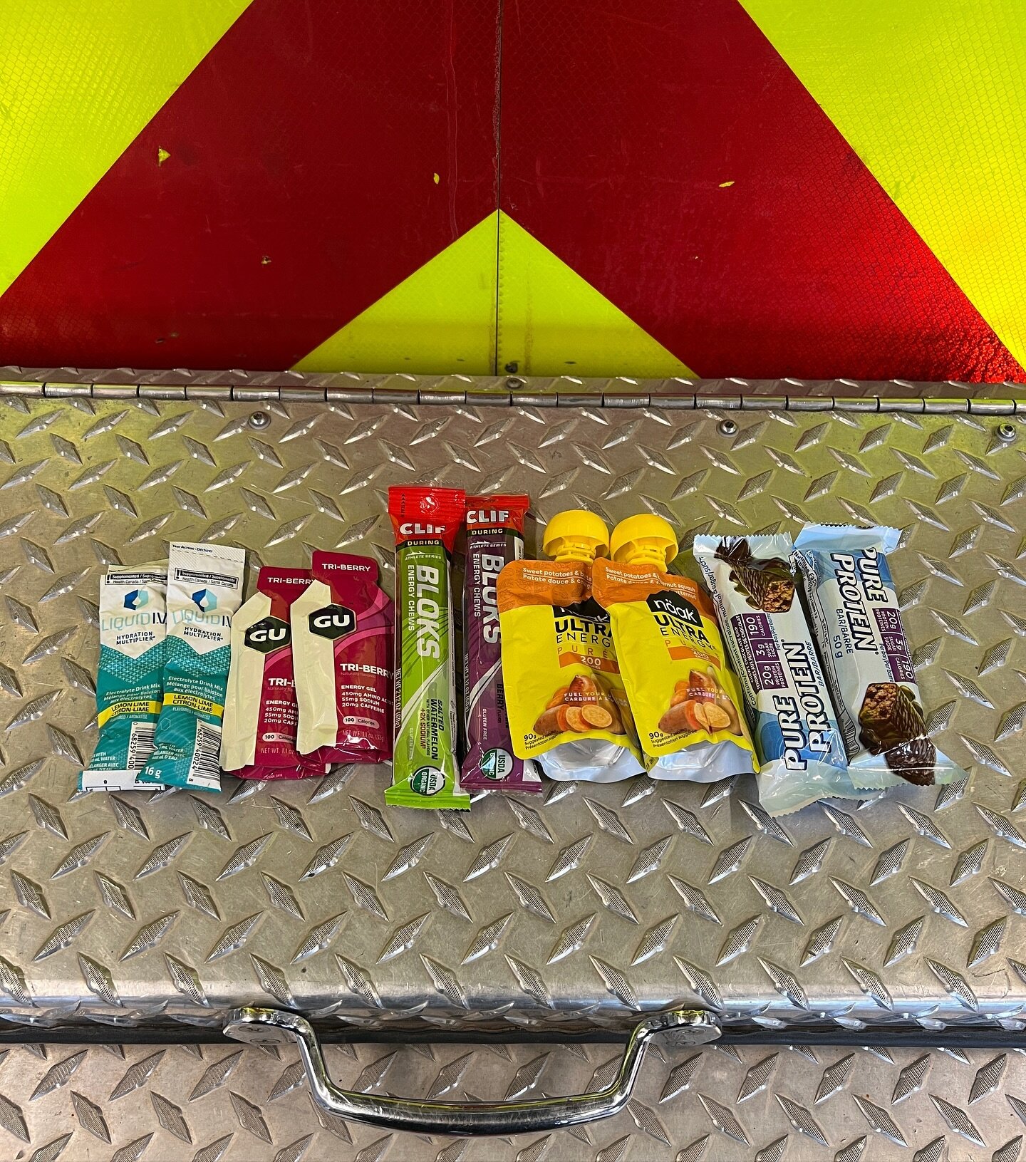 What&rsquo;s In Your Go Bag? 🚒

Since I was in school for kinesiology, I&rsquo;ve always been curious about how to make conditions optimal for athletes, while they compete in conditions that aren&rsquo;t always favourable. Temperature, stress, oppon