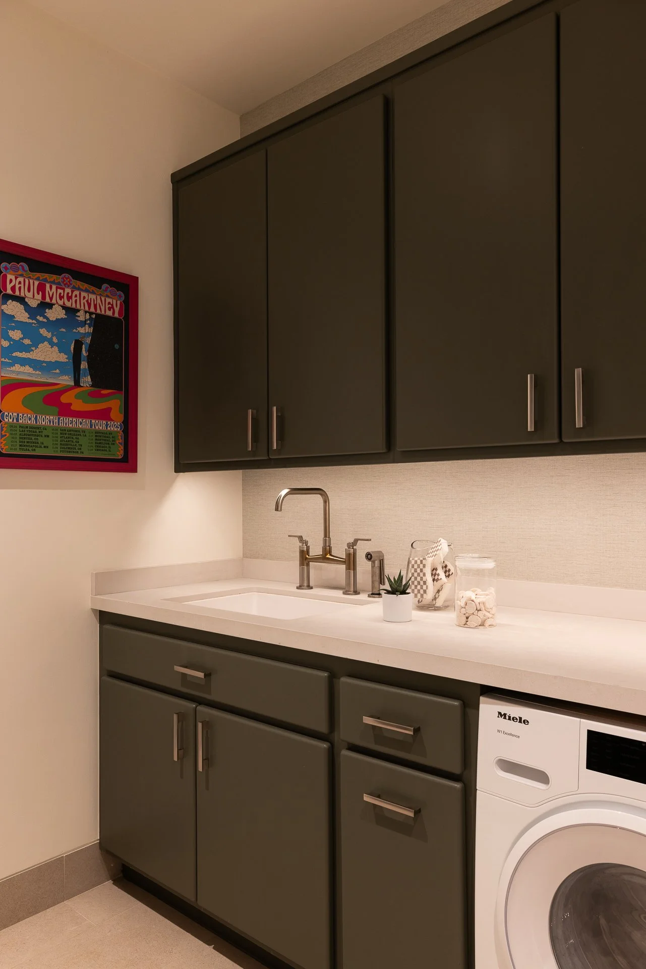 Laundry Room.jpg