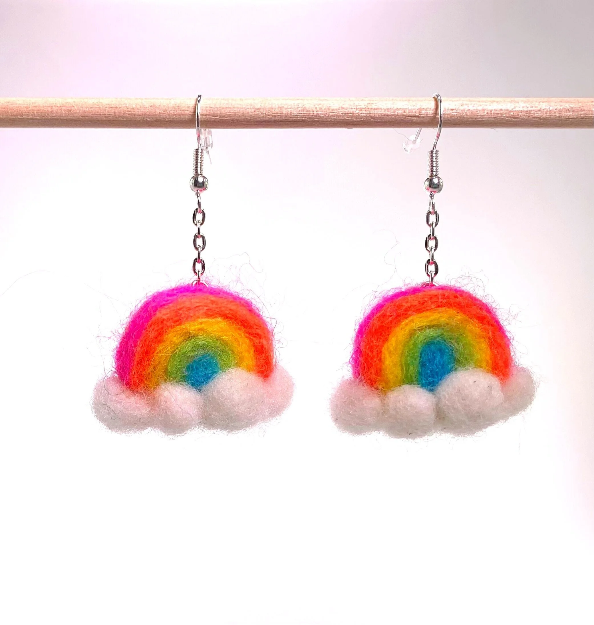 D5E4264D-AE29-42FE-A6D9-129904E446DF