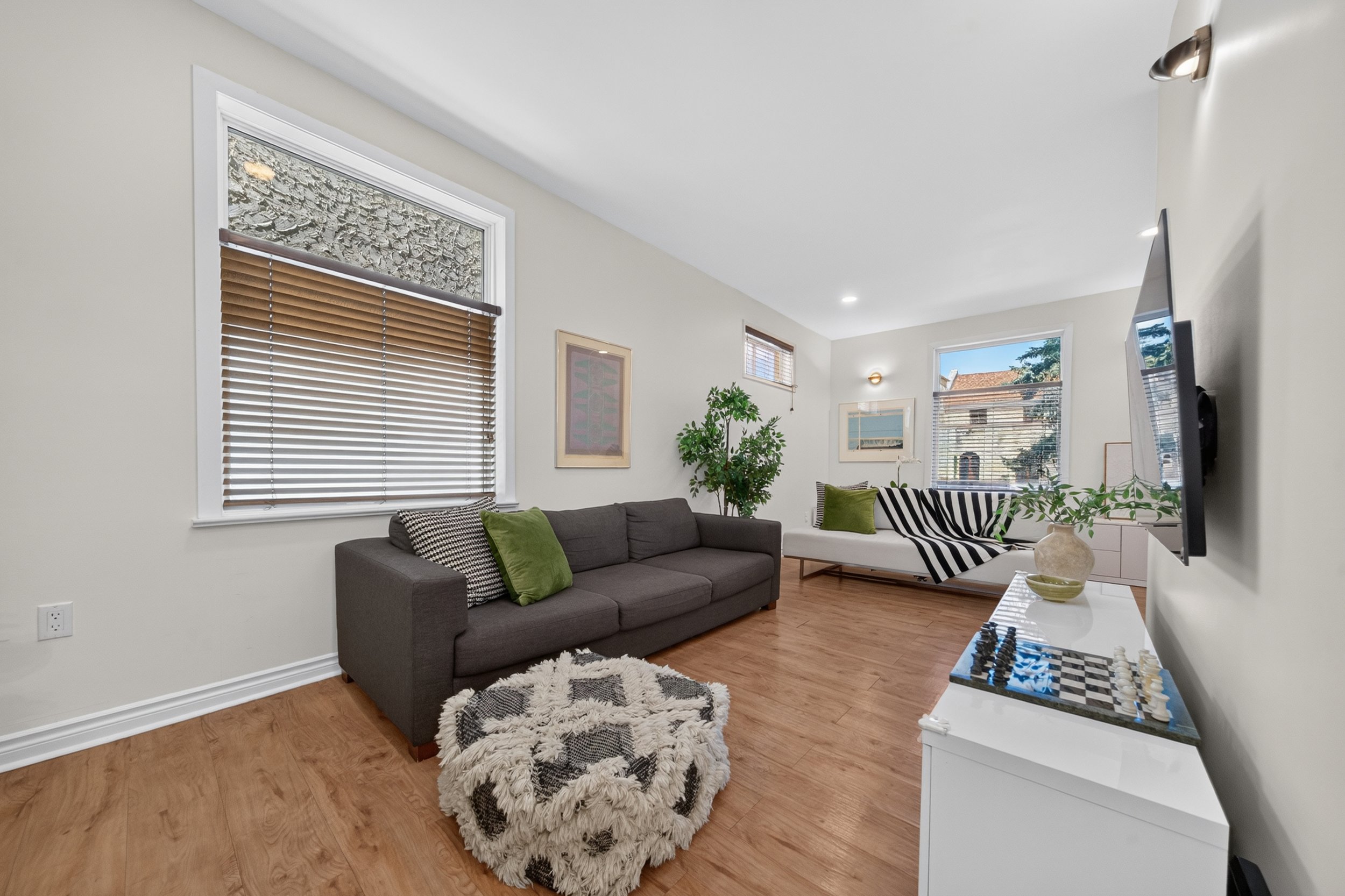 648 Mulvey - Living Room A.jpg