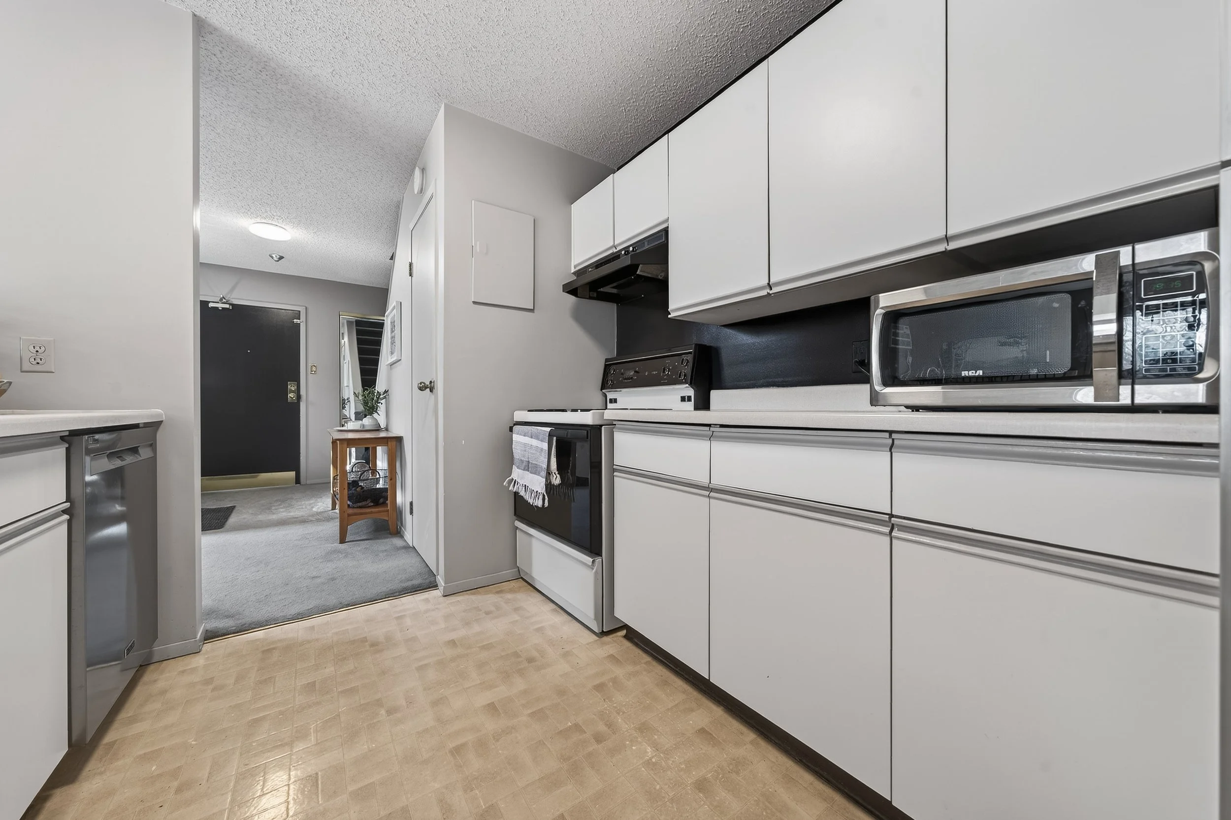 301 - 163 Bertrand (17).jpg