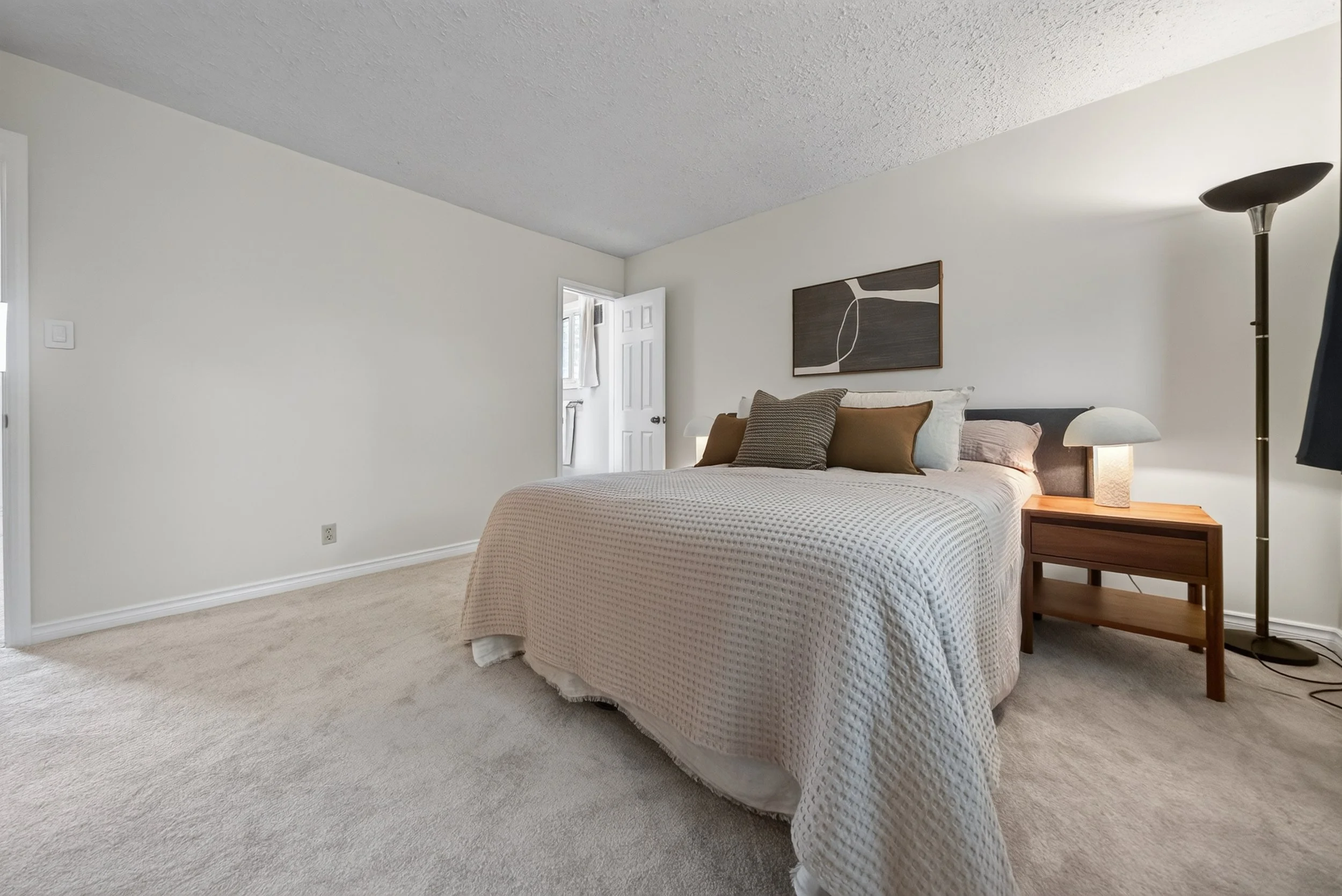 10 Edgemont Drive (34).jpg