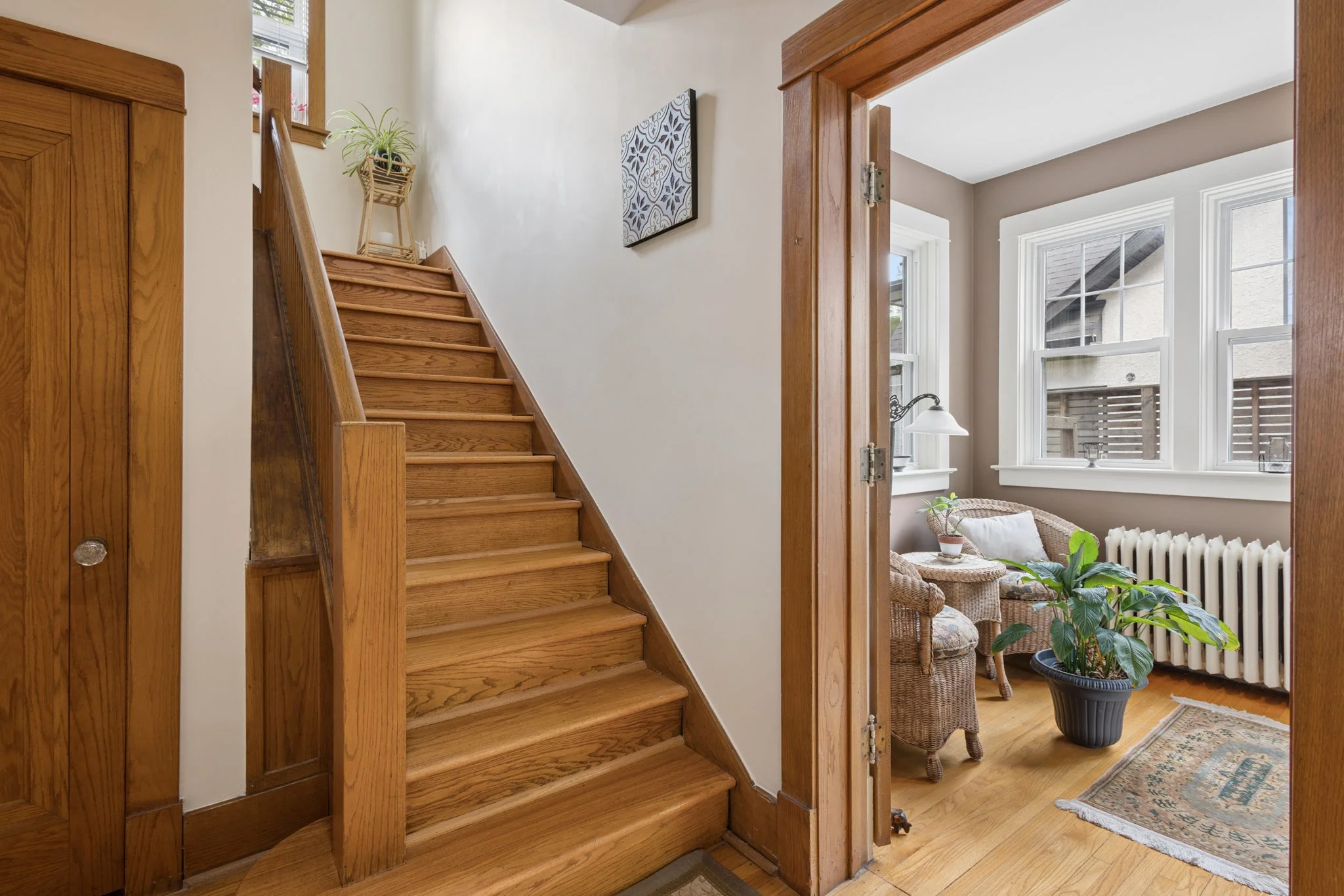 41 Queenston St-16.jpg