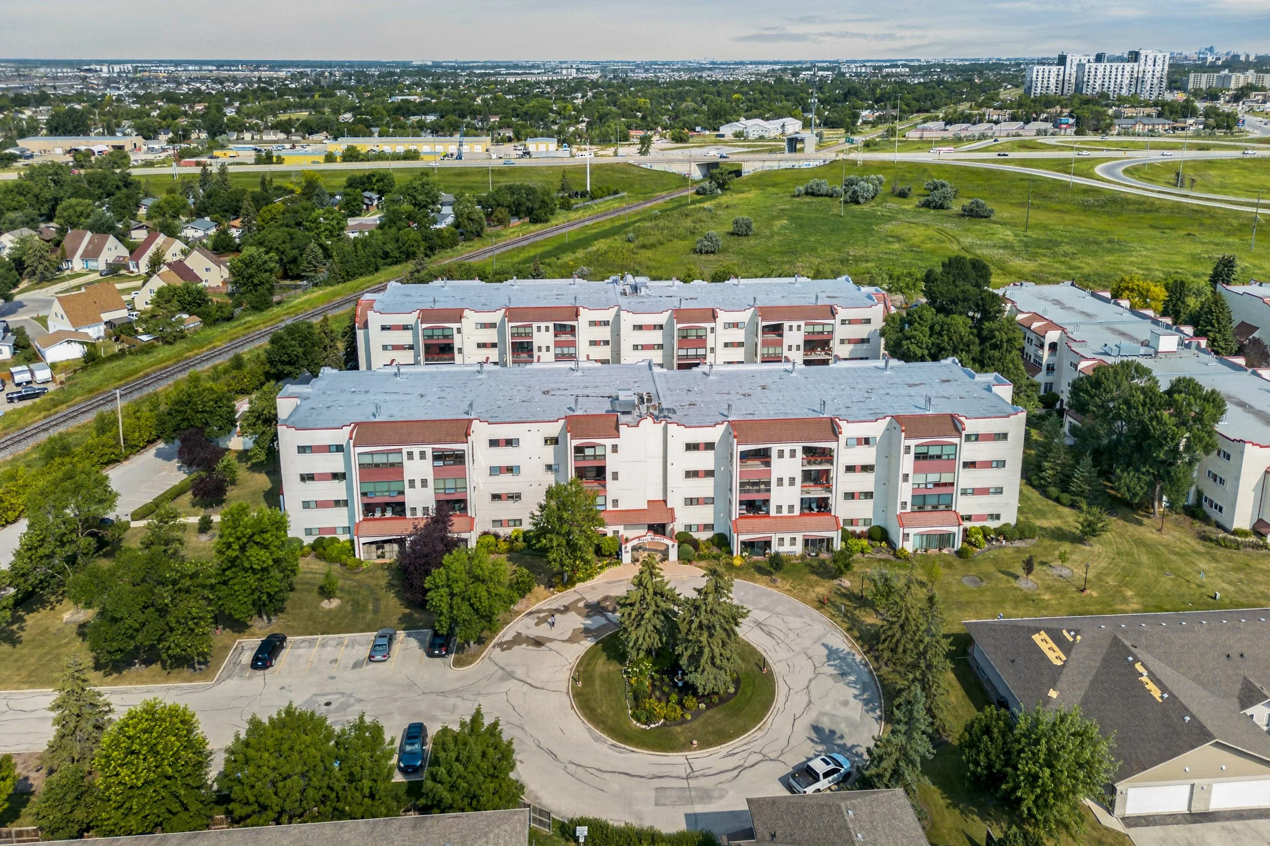 3285 Pembina Hwy - Unit 307 (16).jpg