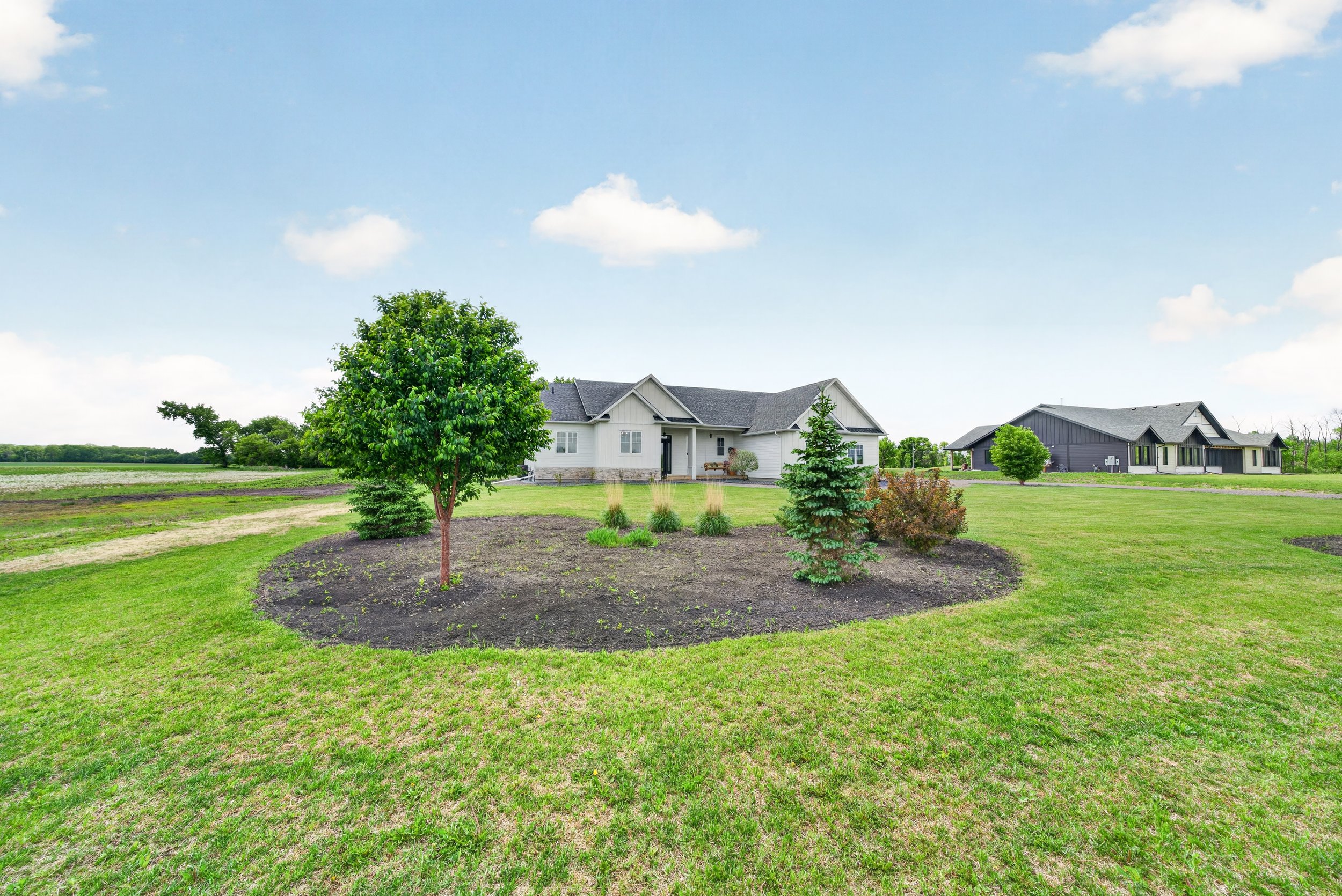 210 Penny Ln (77).jpg