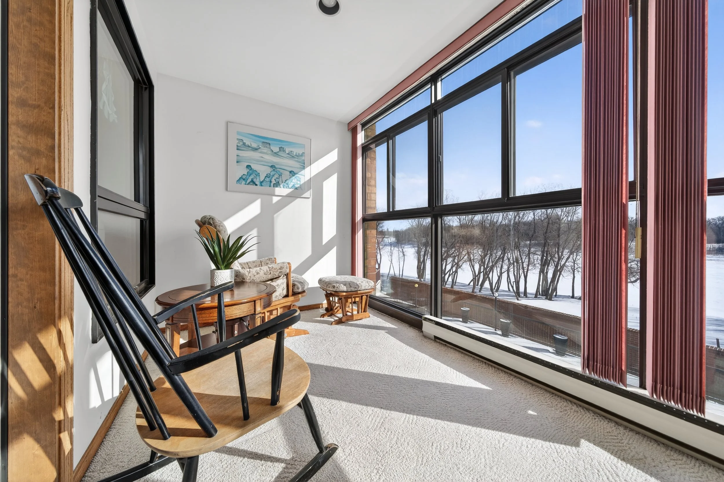 204-1660 Pembina (111).jpg