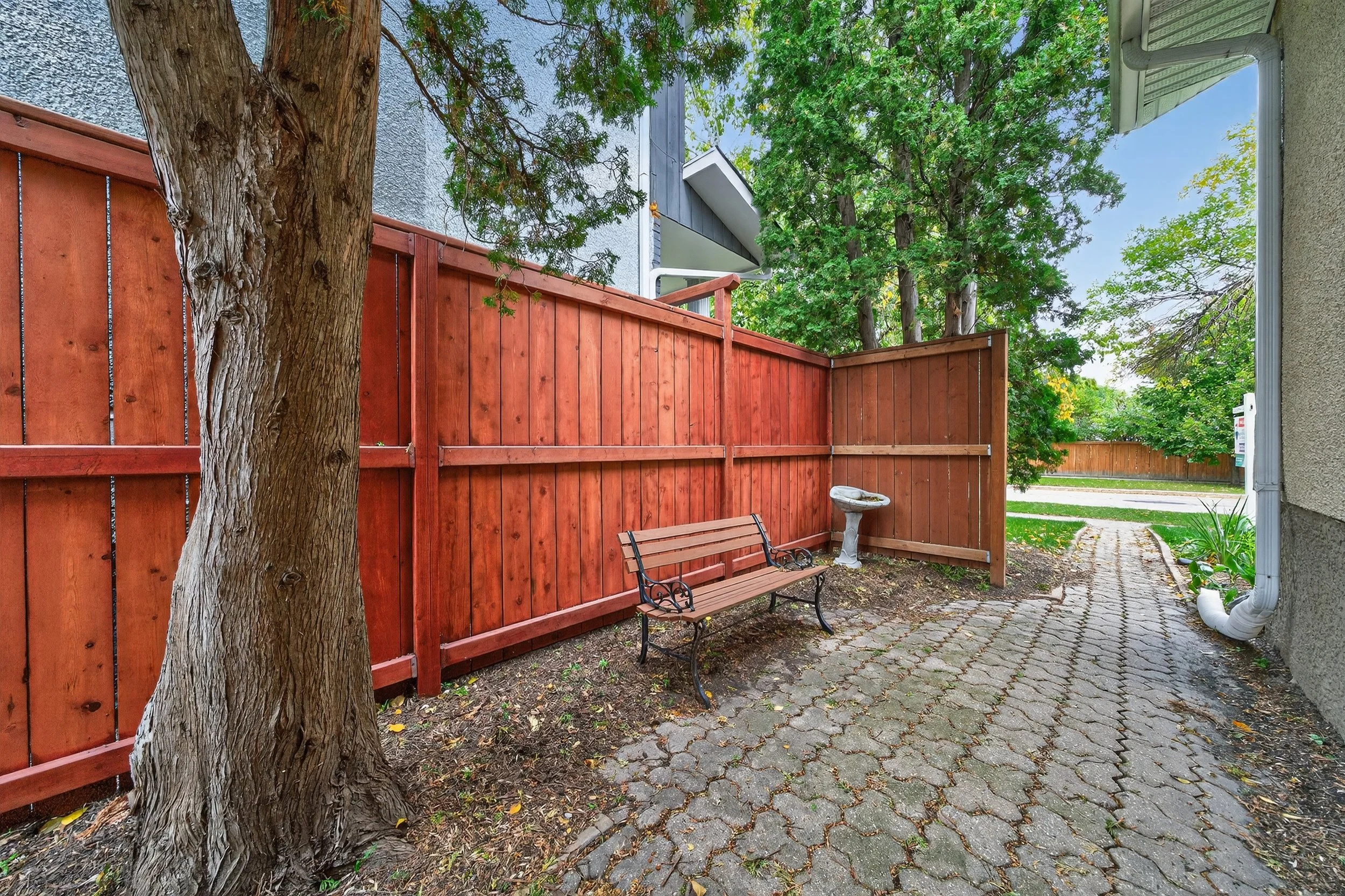 1582 Mathers Bay (40).jpg