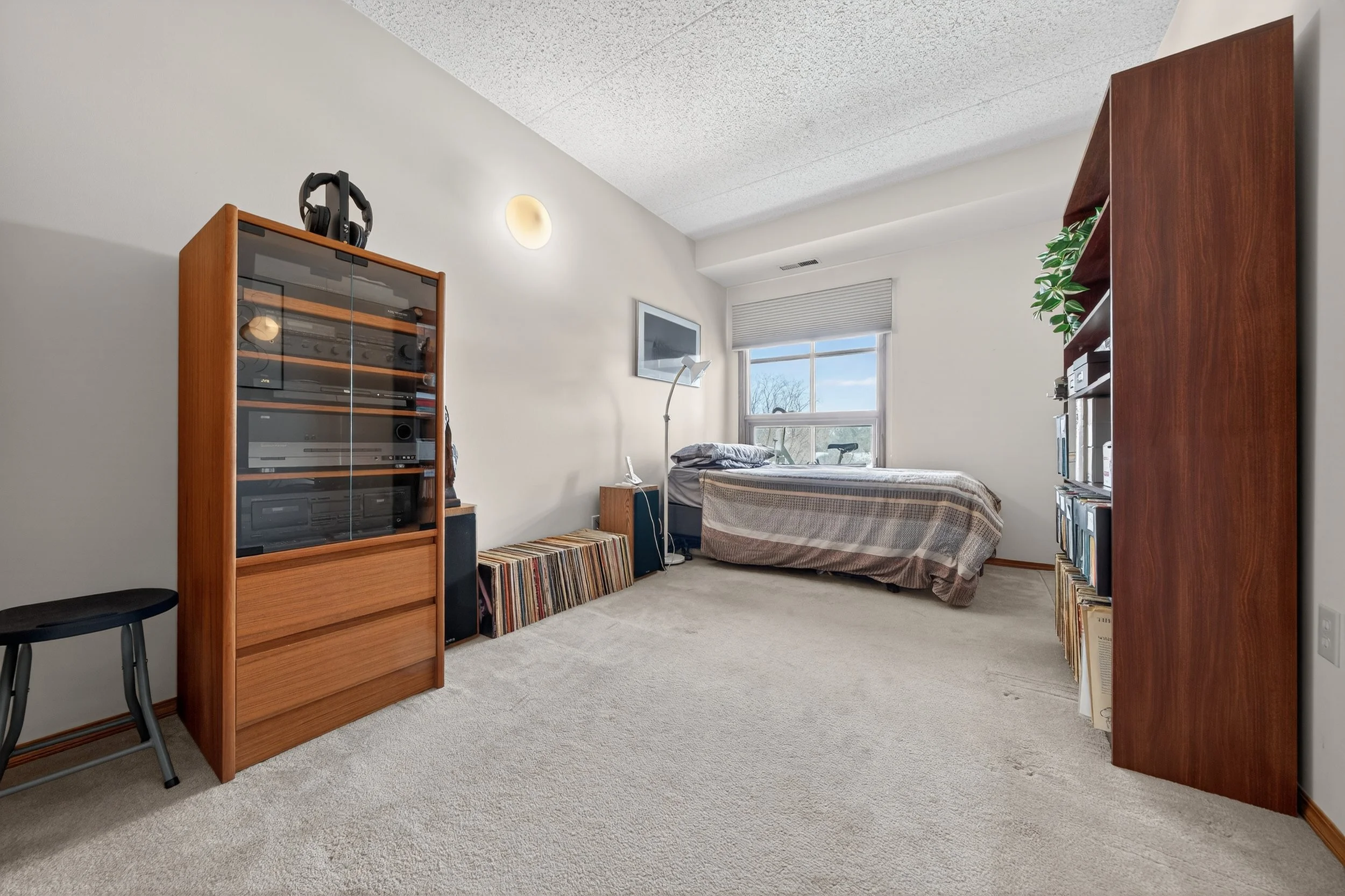 204-1660 Pembina (110).jpg