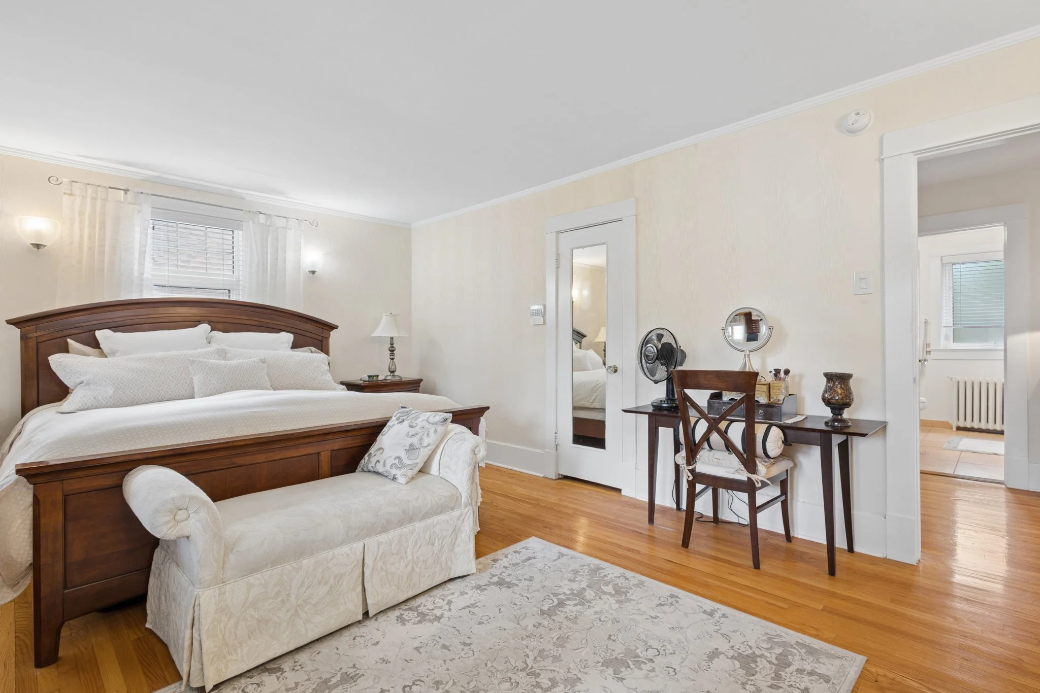 41 Queenston St-21.jpg