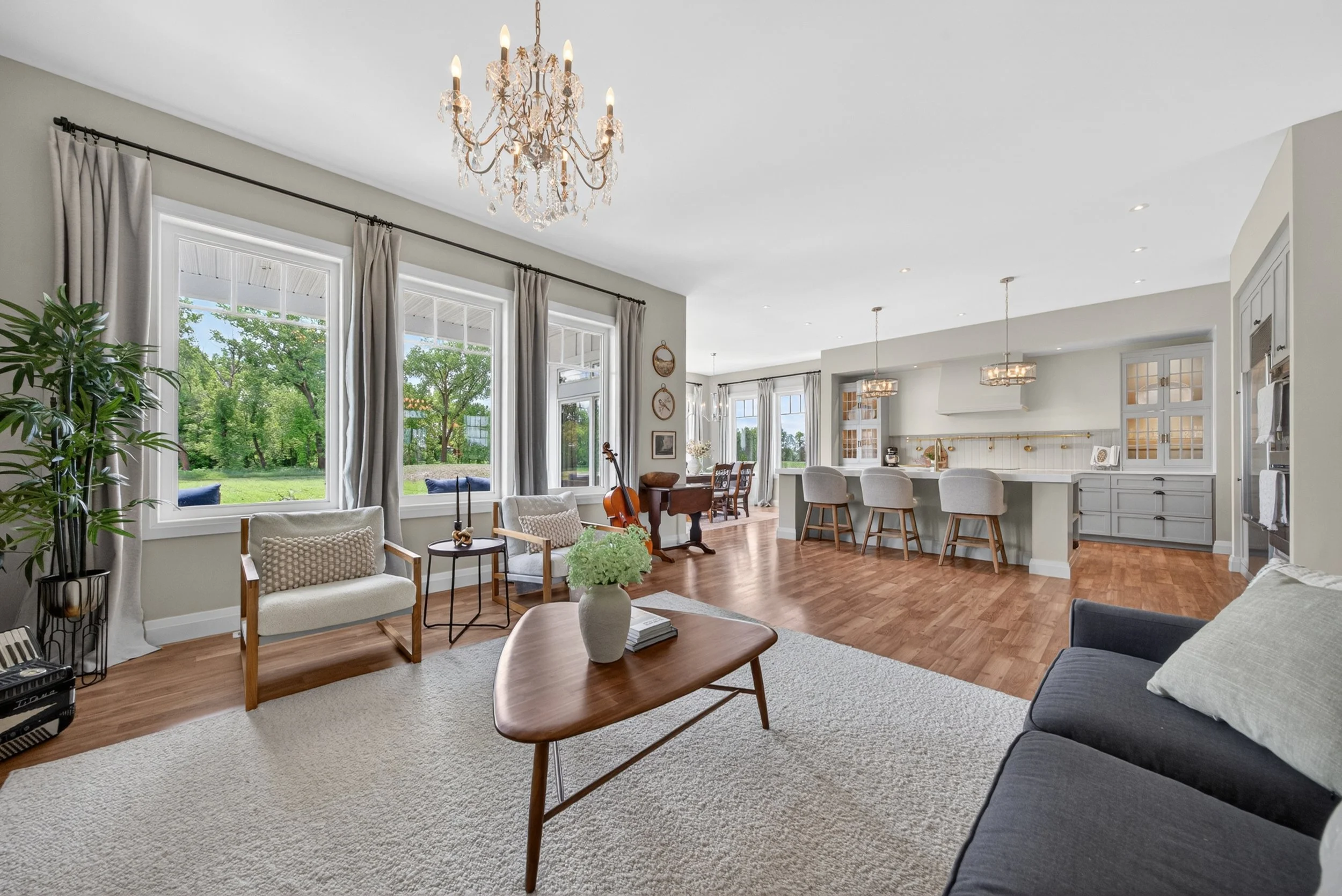 210 Penny Ln (26).jpg