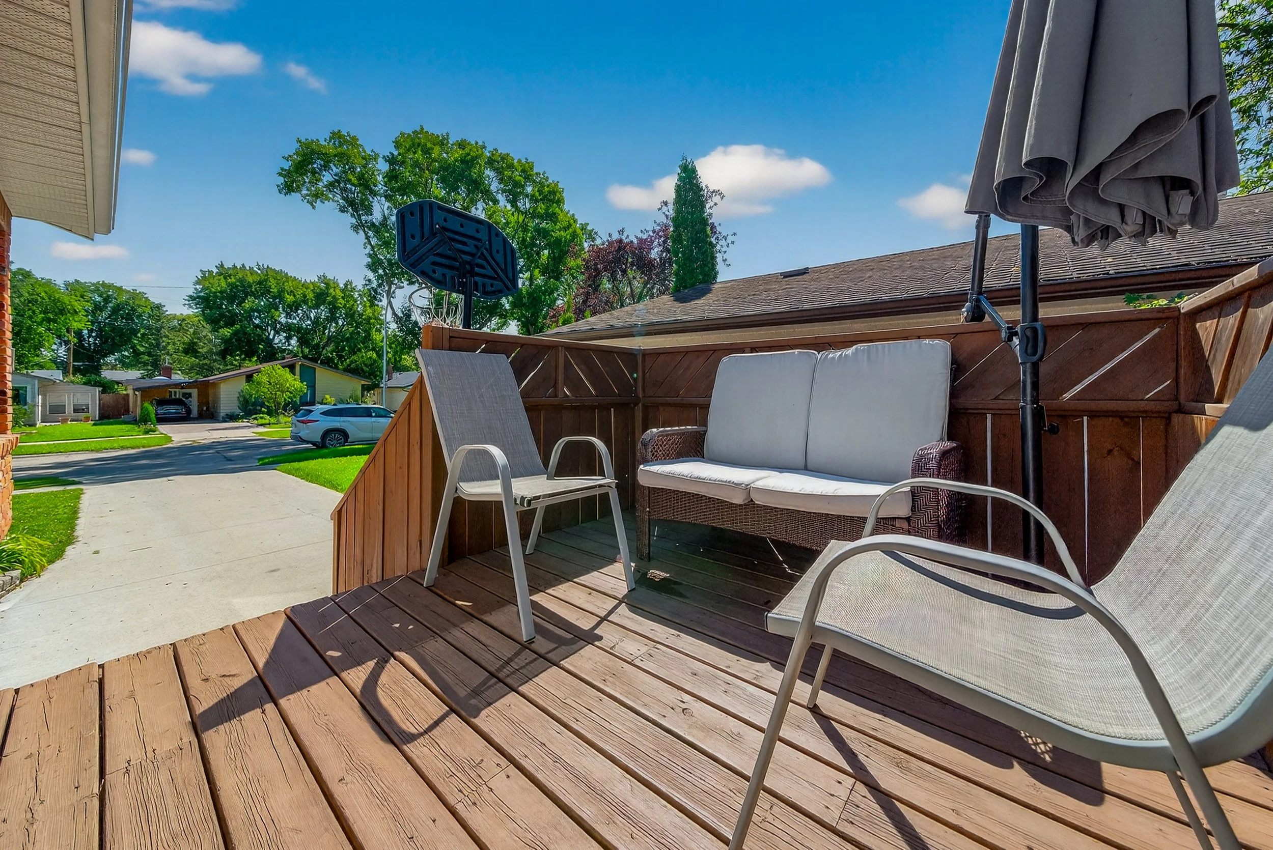 348 Olive Street (12).jpg