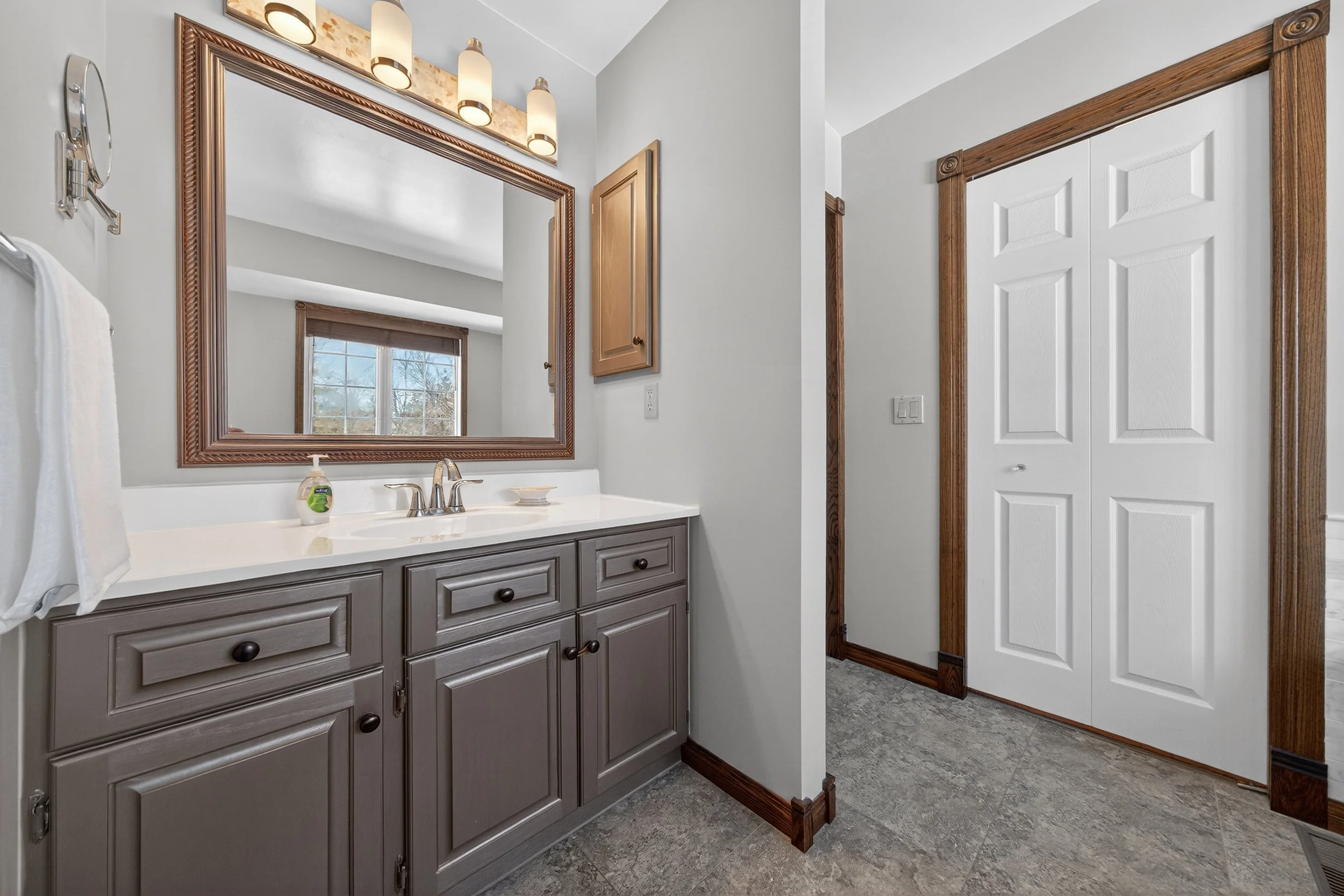 111 Gusnowsky new (30).jpg