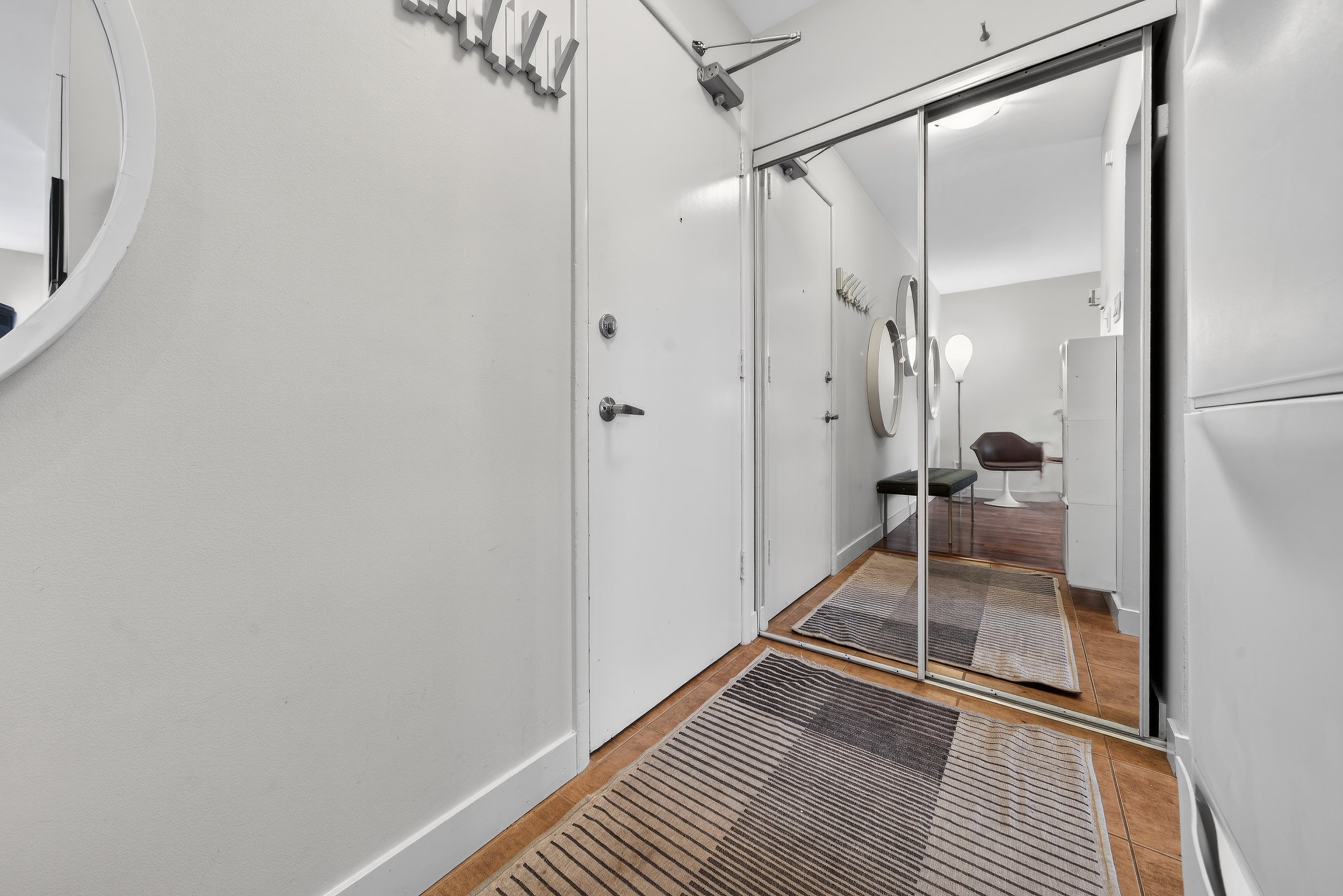 504 - 565 Corydon Avene (7).jpg