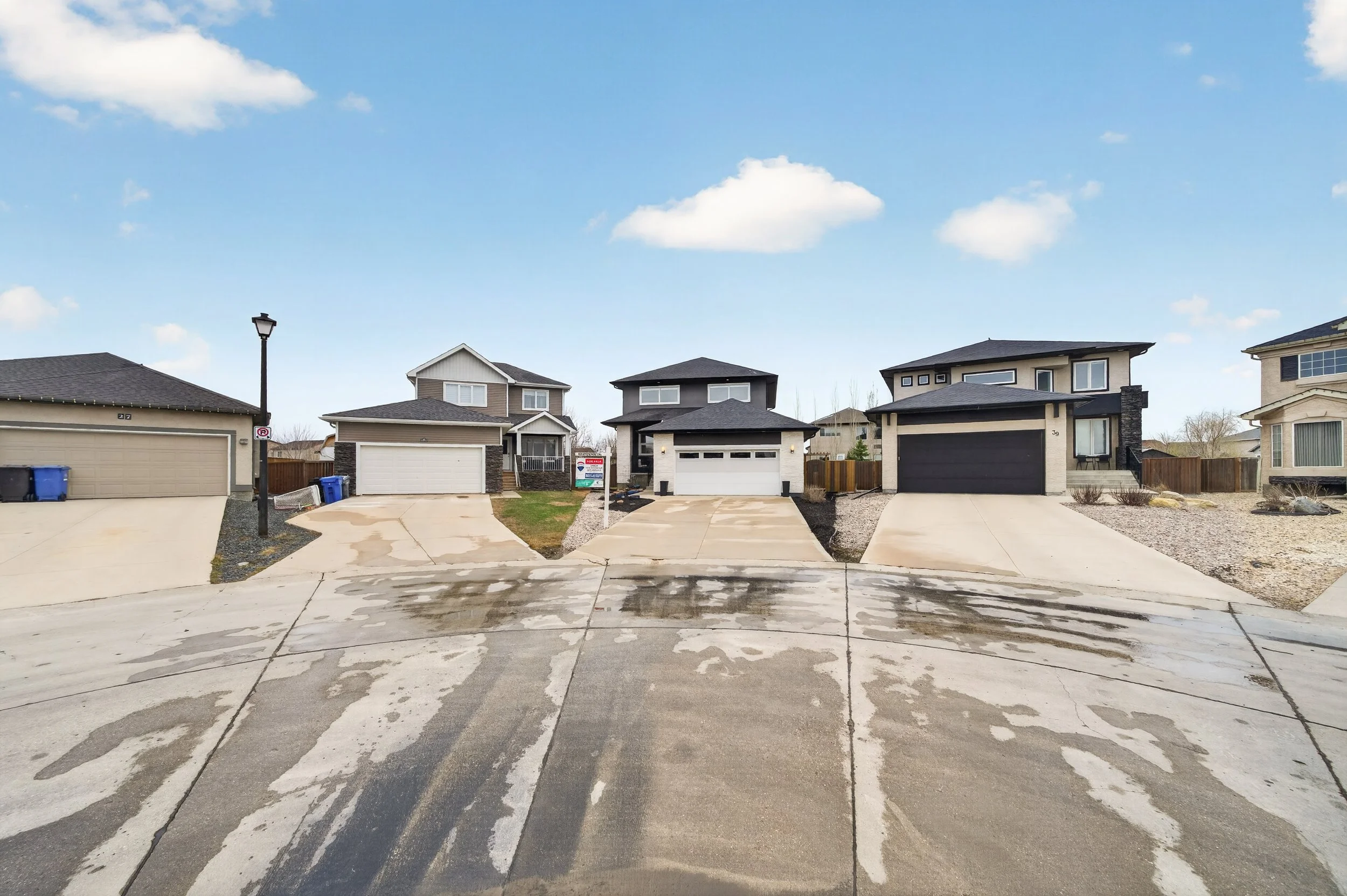 35 Islington Cres (64).jpg
