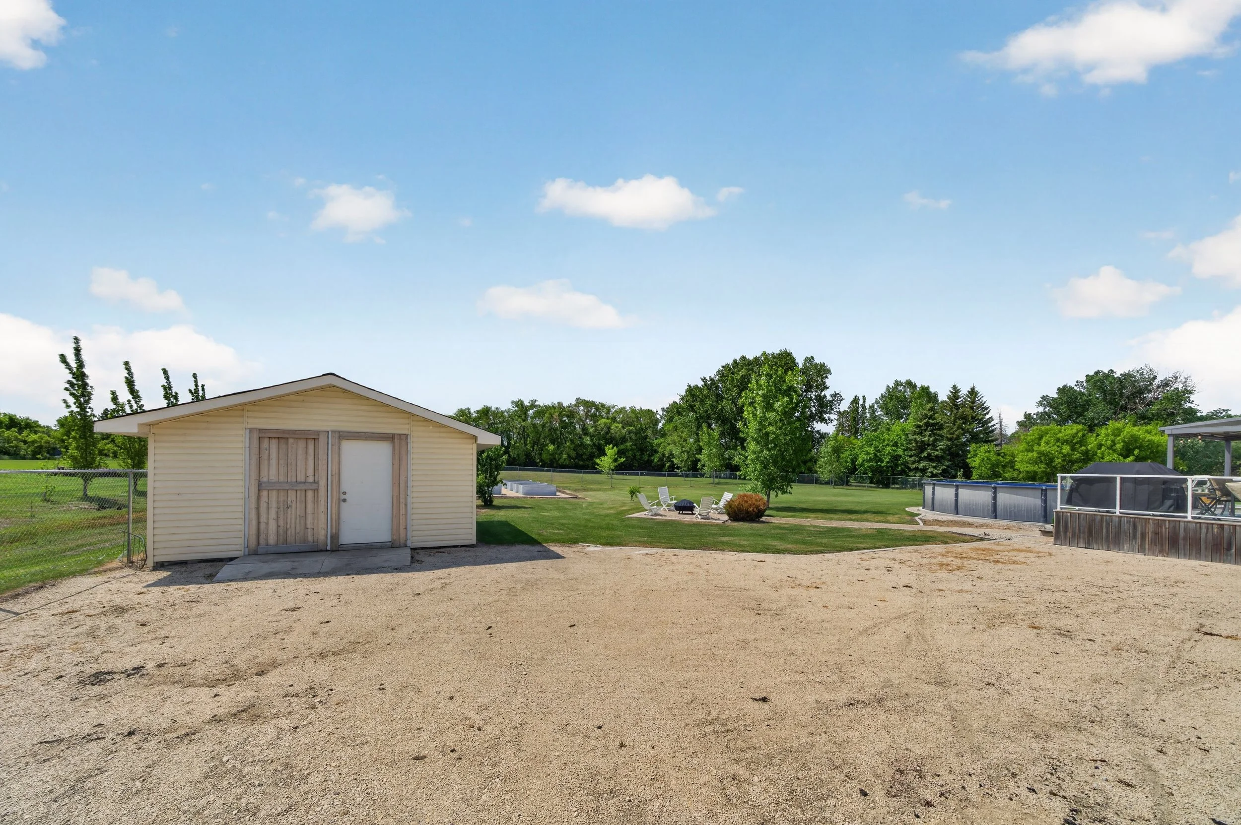 Linden Manitoba (4).jpg