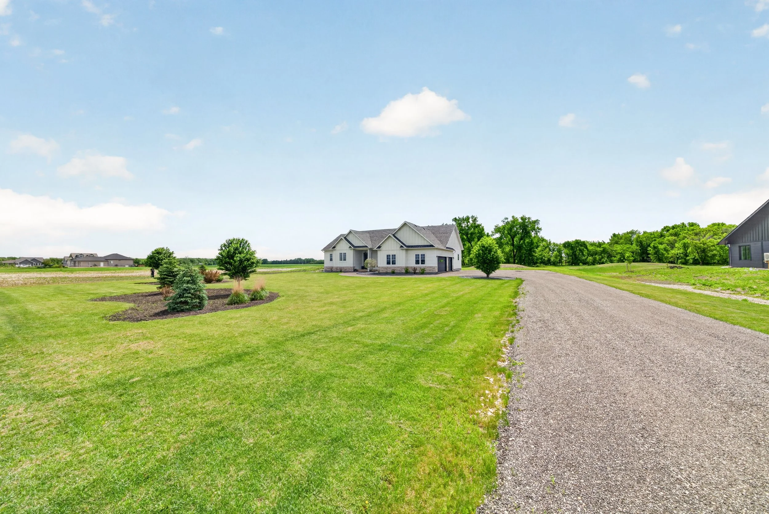 210 Penny Ln (86).jpg