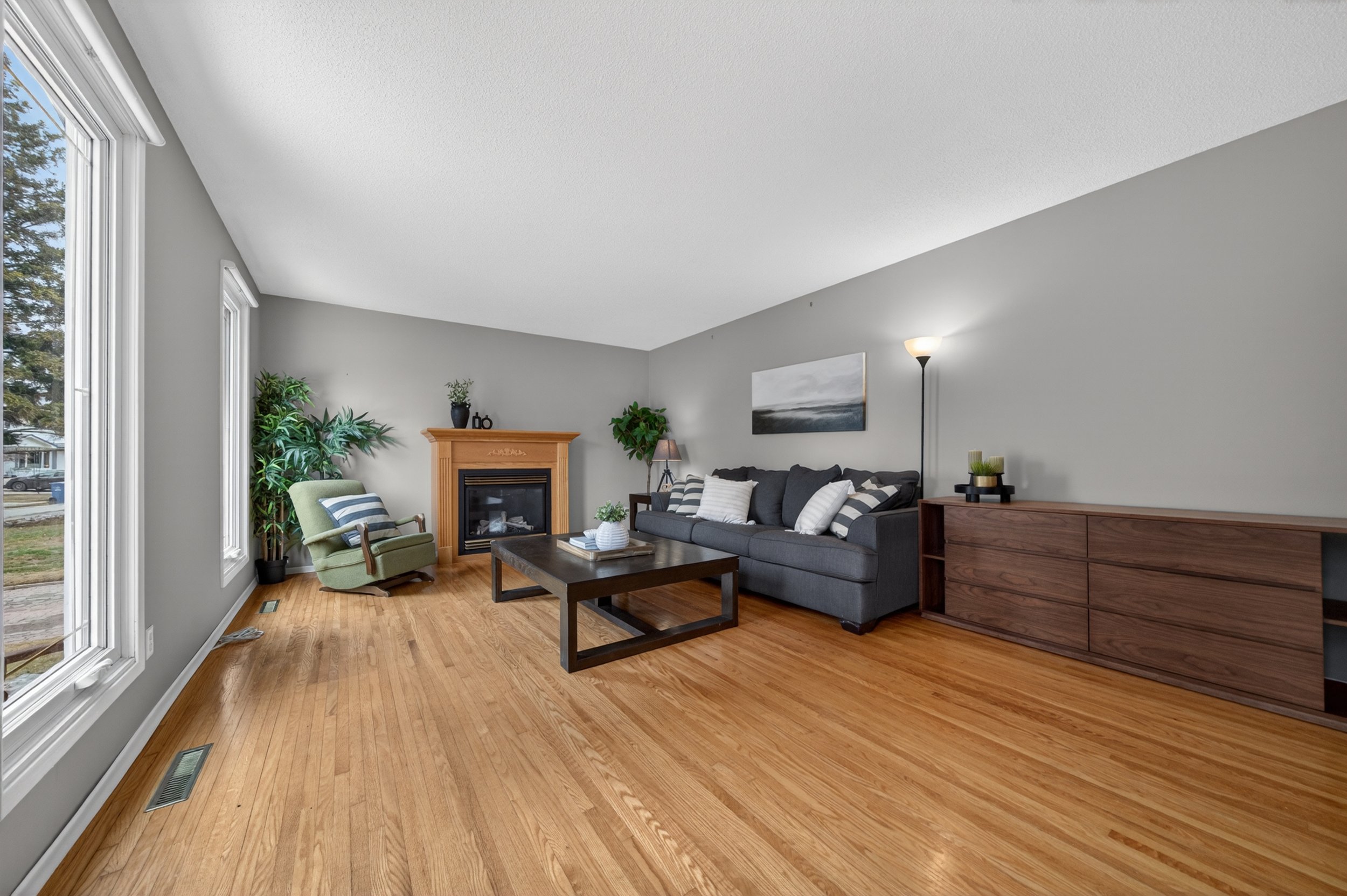 26 Cora ave (58).jpg