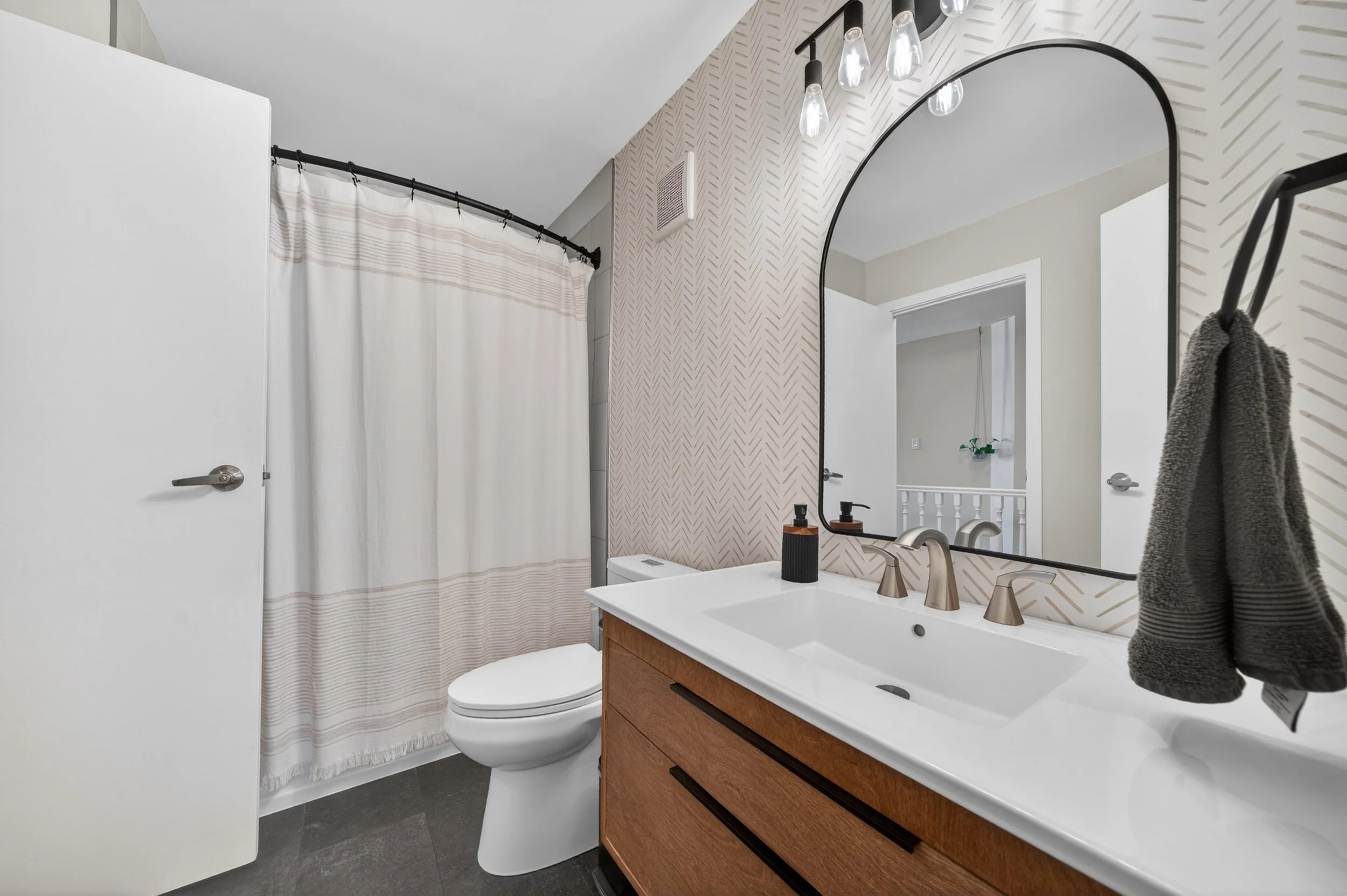 3089 Main Street (50).jpg