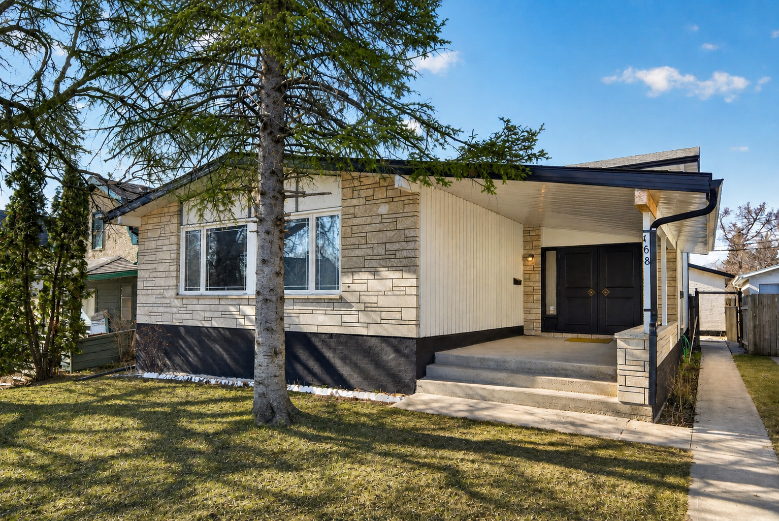 burrin-front-house.png