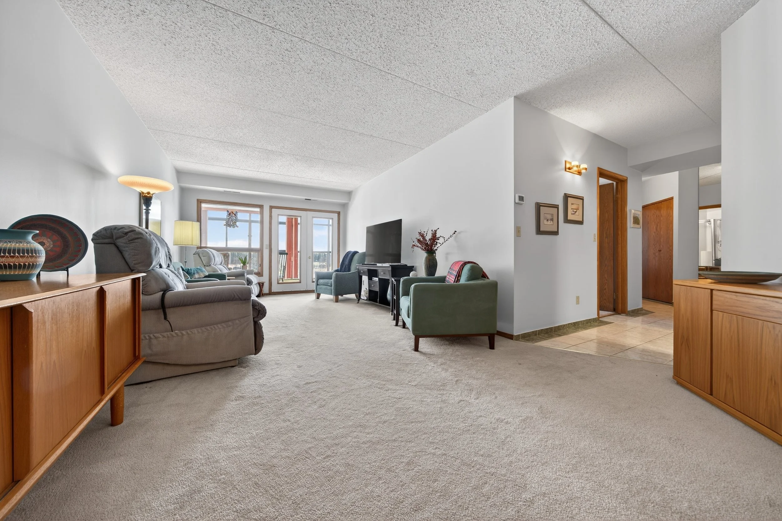 1660 Pembina Hwy Condo for sale - team avdb -  Amber vasn den Broek Winnipeg Realtor real estate