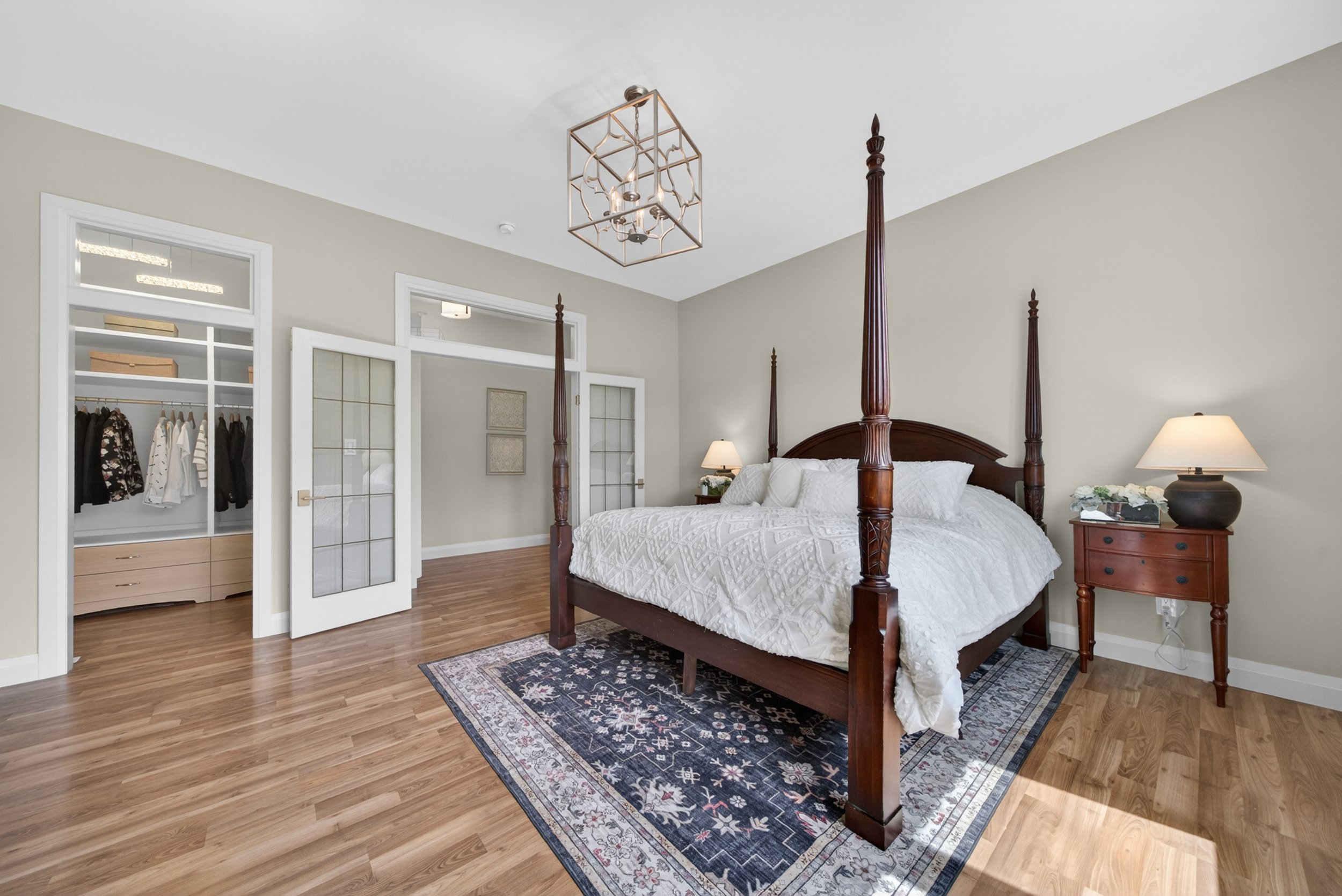 210 Penny Ln (45).jpg