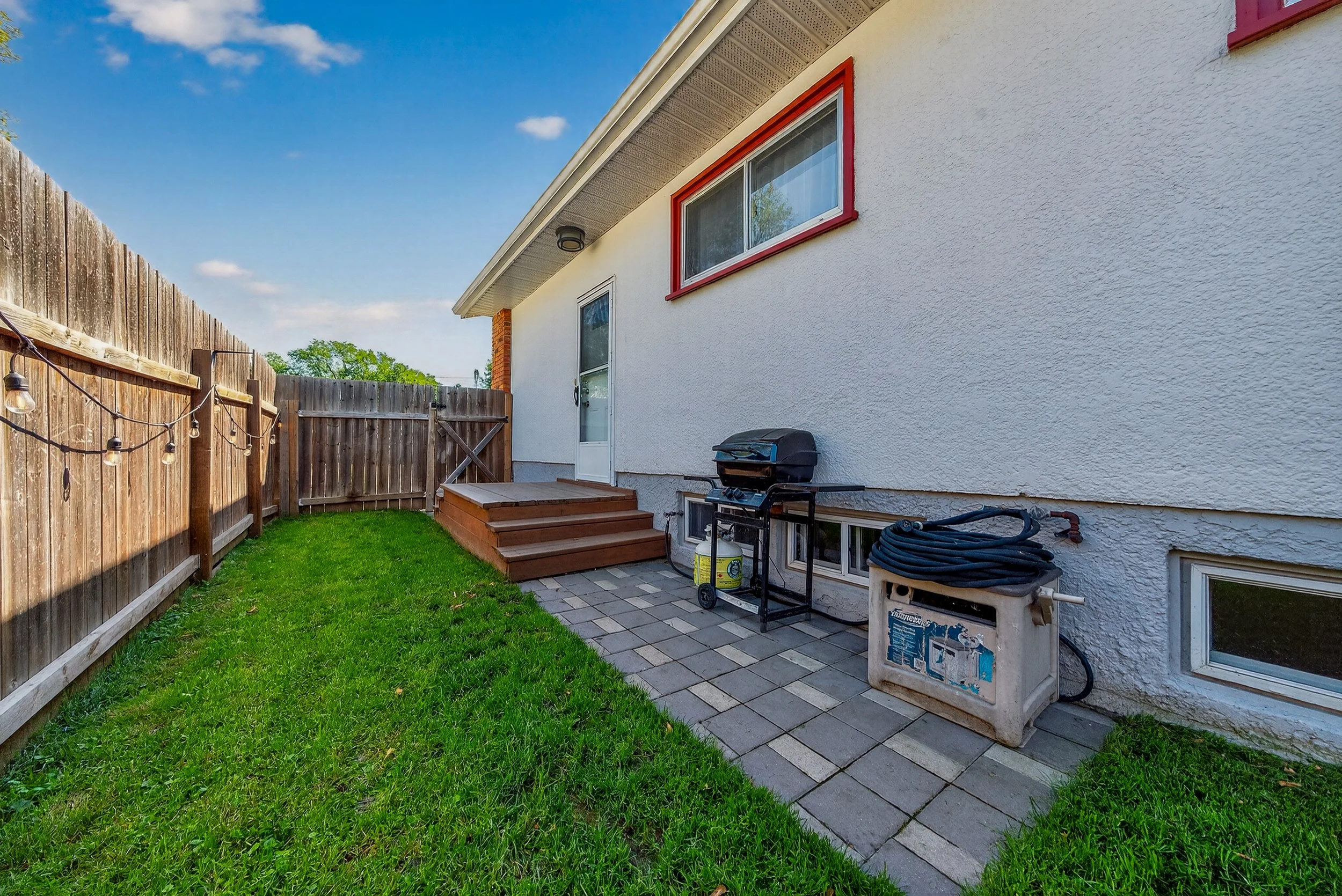 348 Olive Street (15).jpg