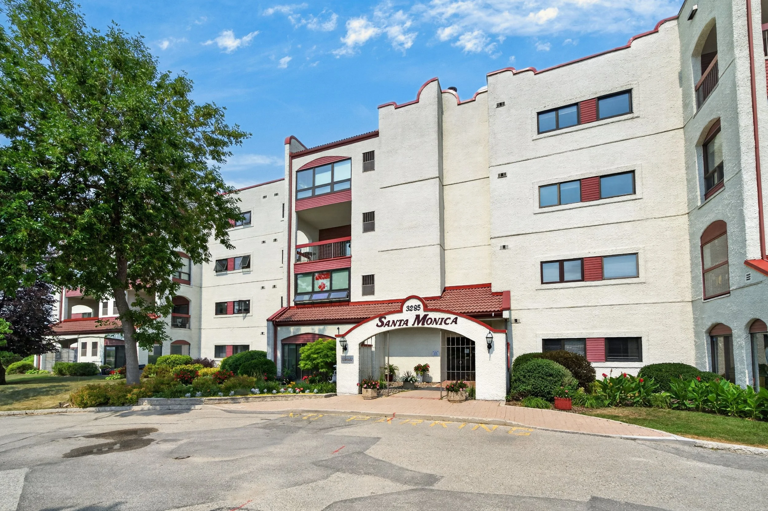 3285 Pembina Hwy - Unit 307 (66).jpg