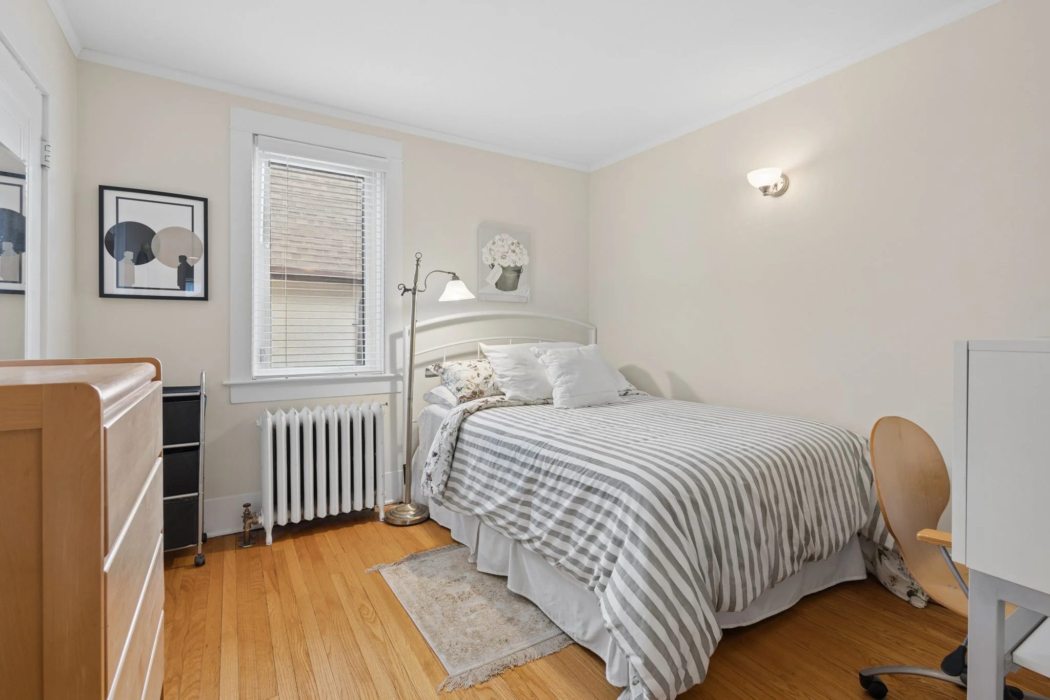 41 Queenston St-19.jpg