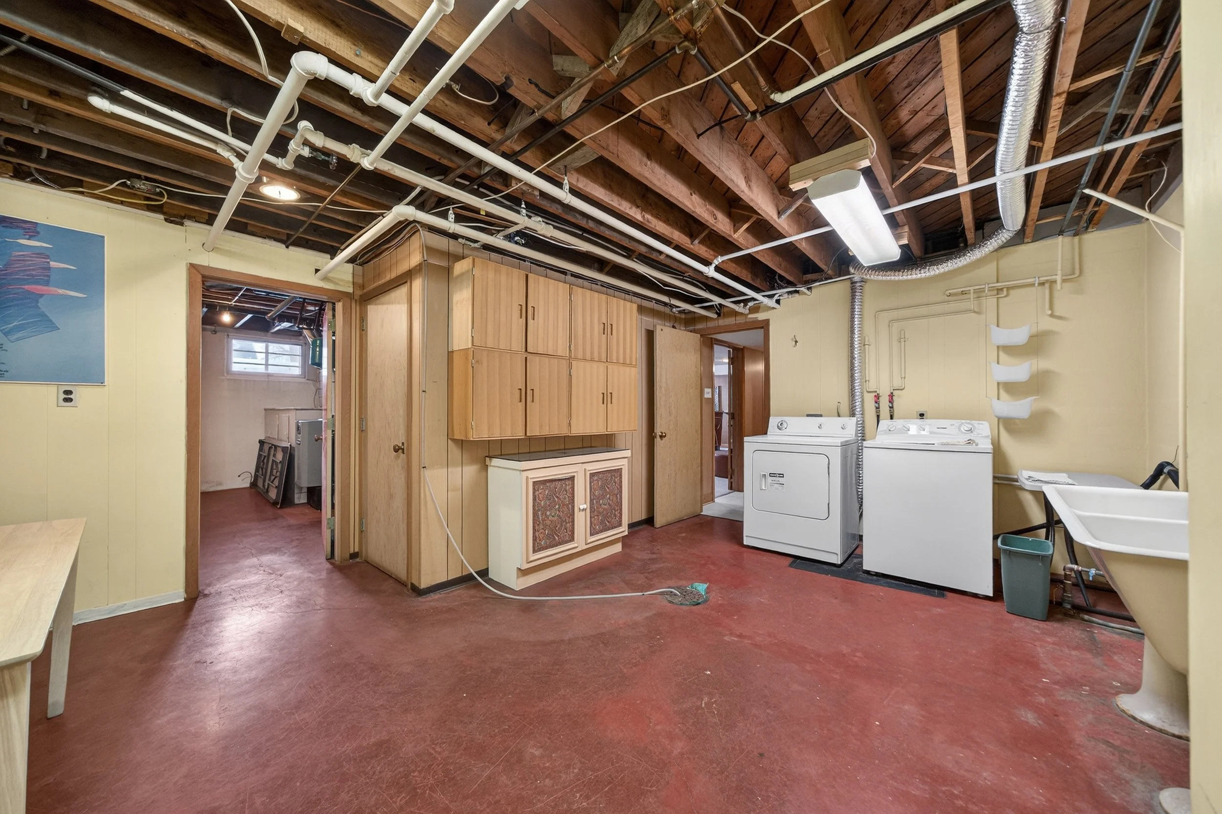 415 Kingston Rd (20).jpg