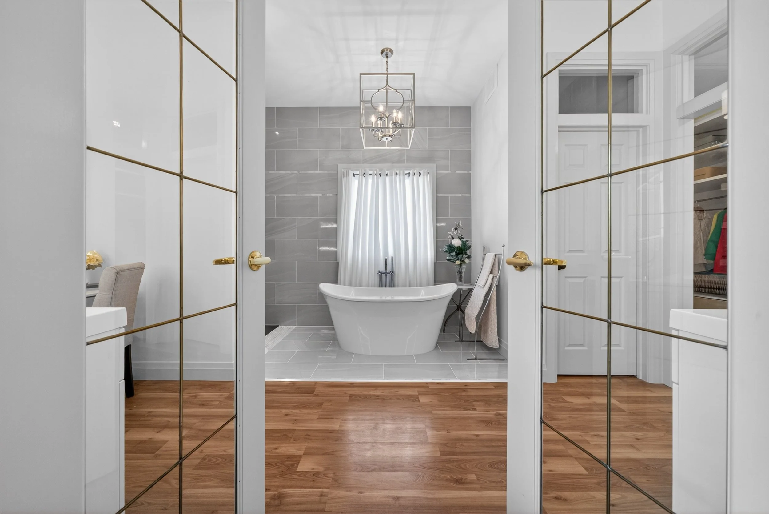 210 Penny Ln (46).jpg