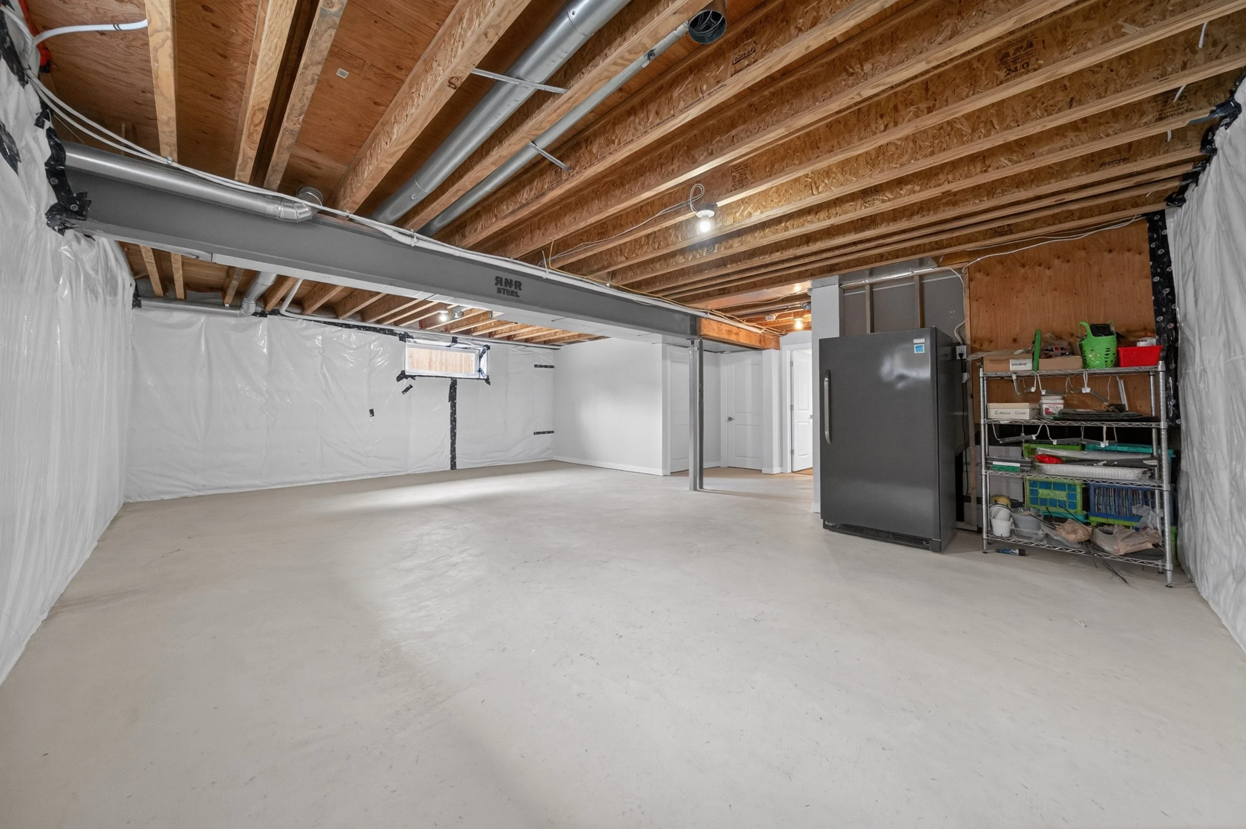 35 Islington Cres (28).jpg