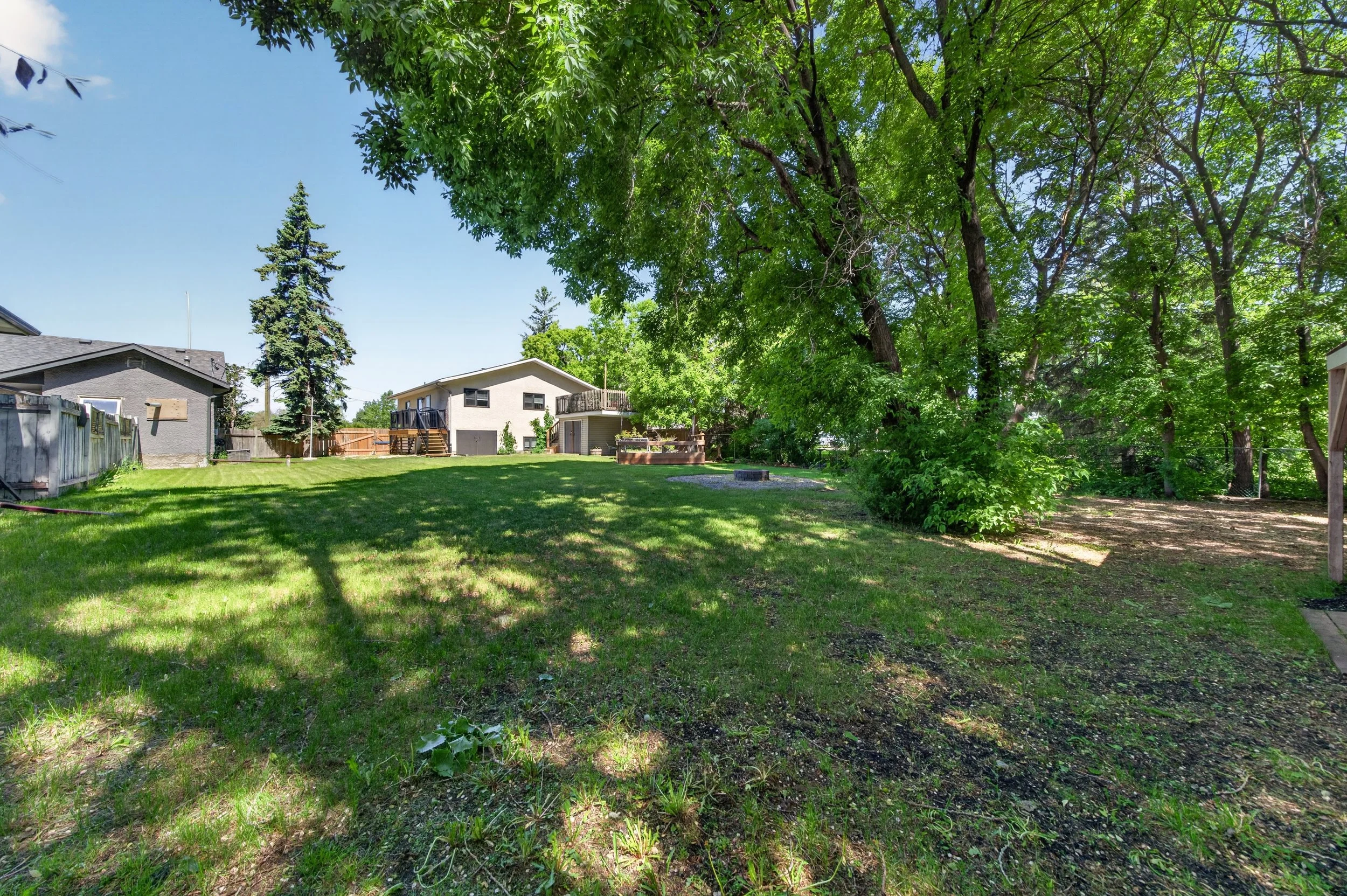 3089 Main Street (34).jpg