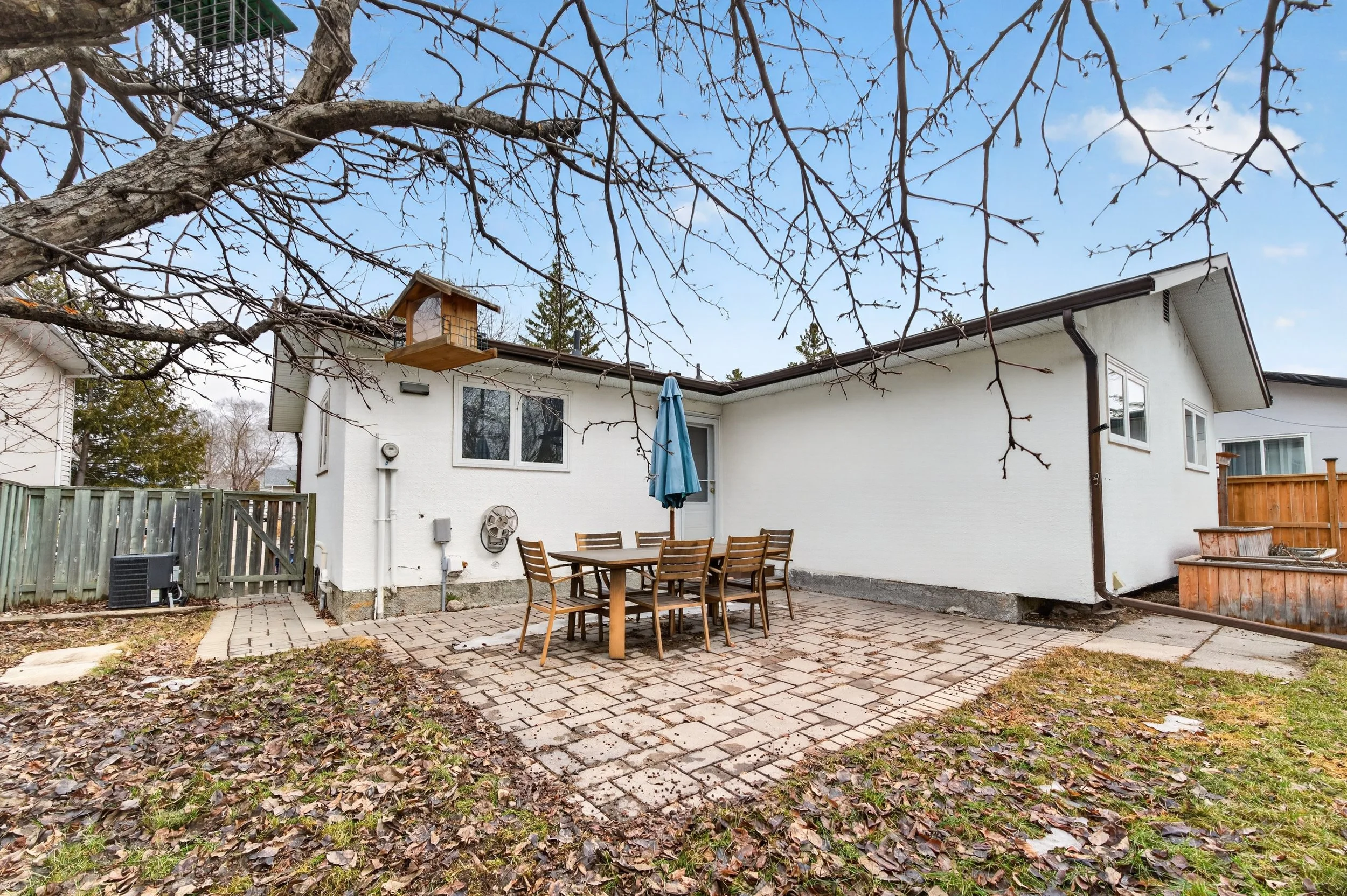 26 Cora ave (74).jpg