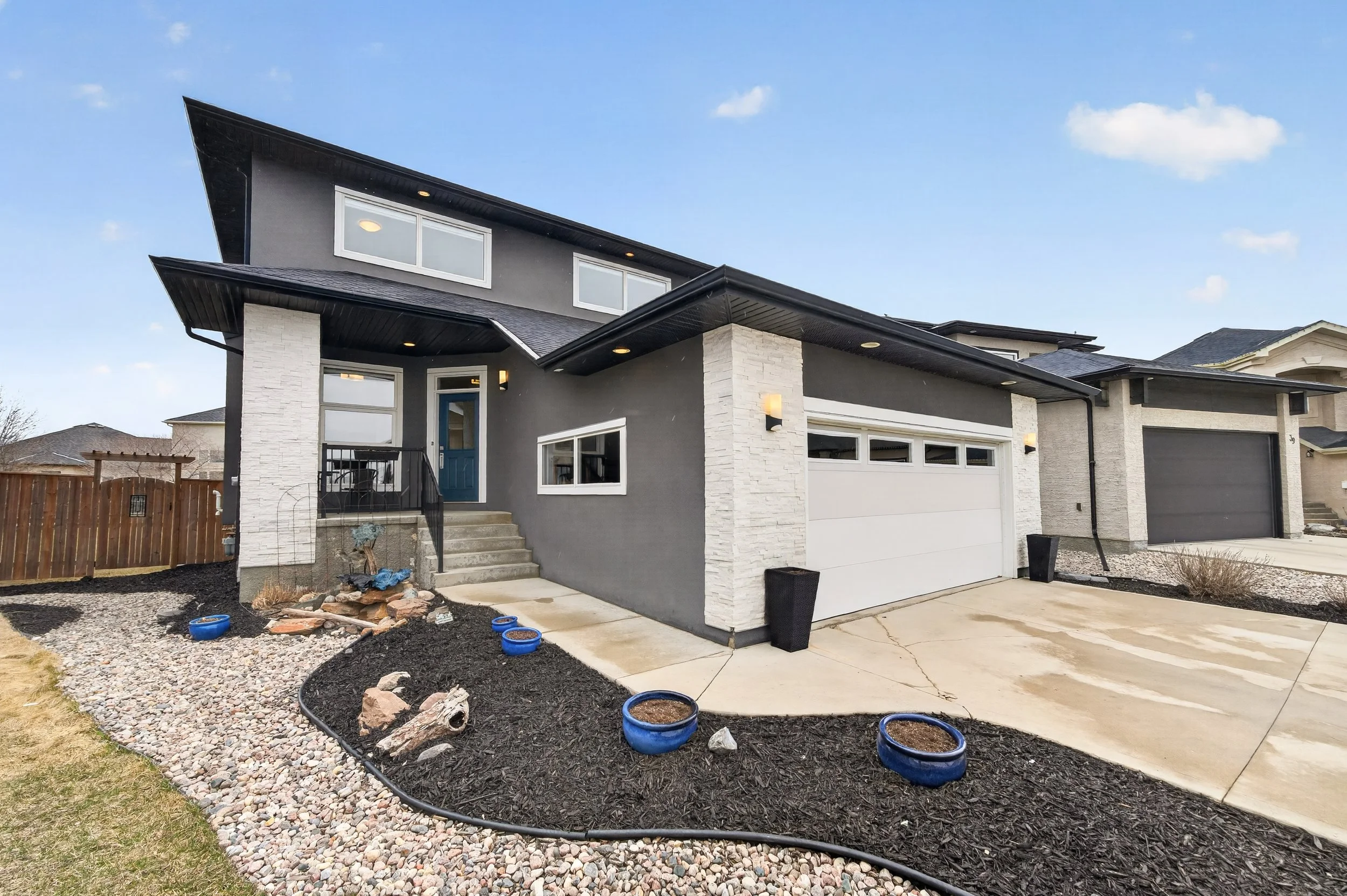 35 Islington Cres (61).jpg